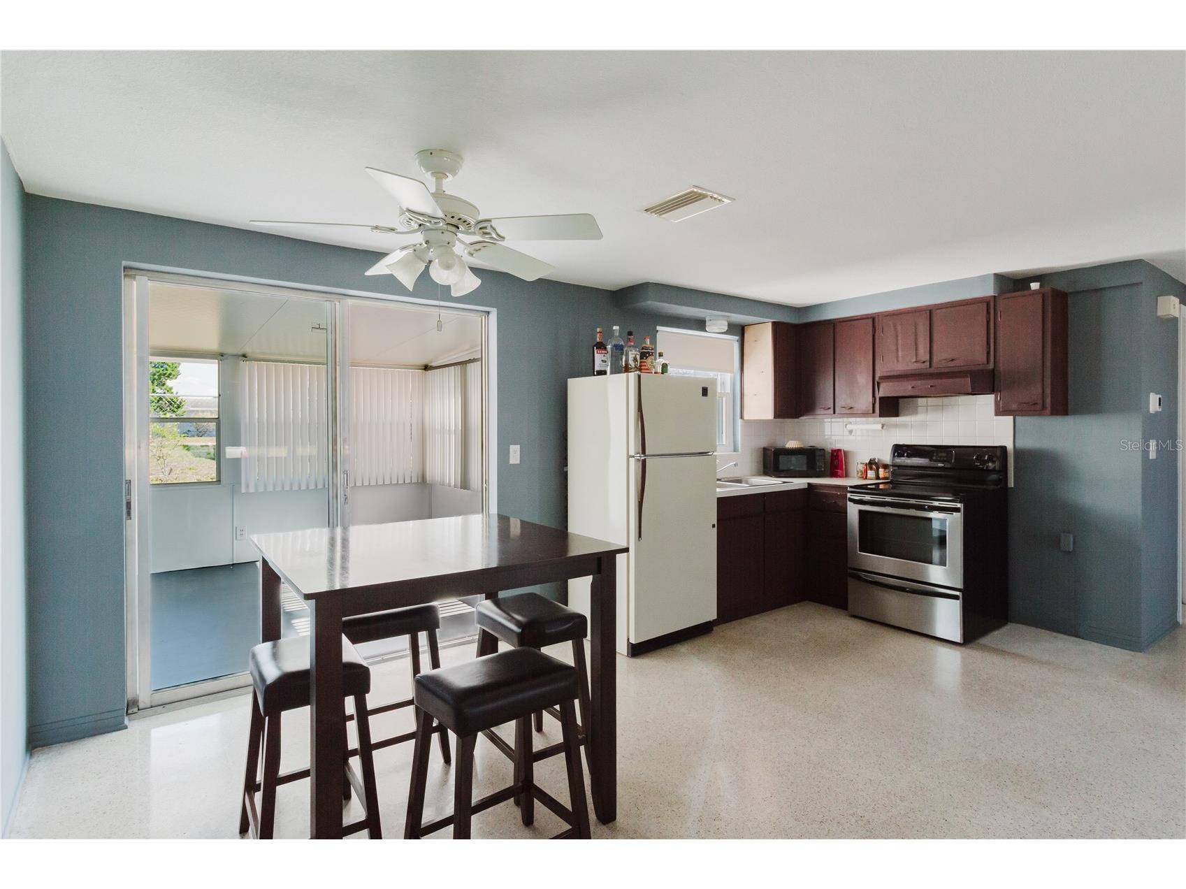1548 Landau Street Holiday FL 34690 TB8468481 image7