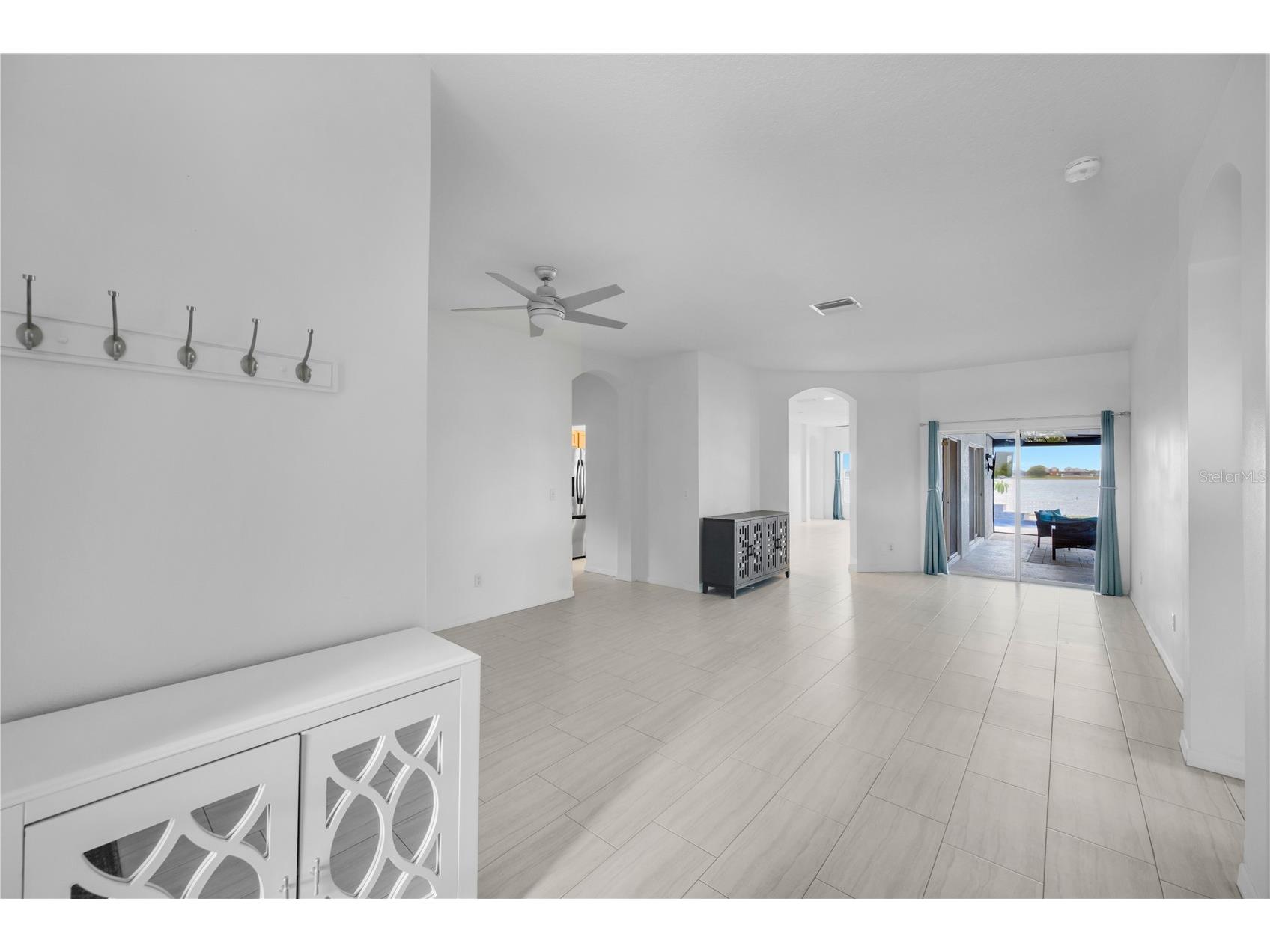 1548 Mira Lago Circle Ruskin FL 33570 TB8518532 image10