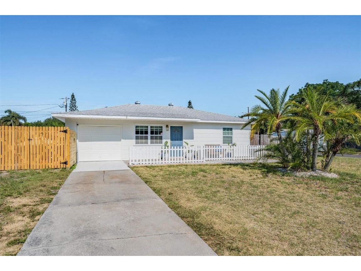 1548 Young Avenue Clearwater FL 33756 U8241555 image1