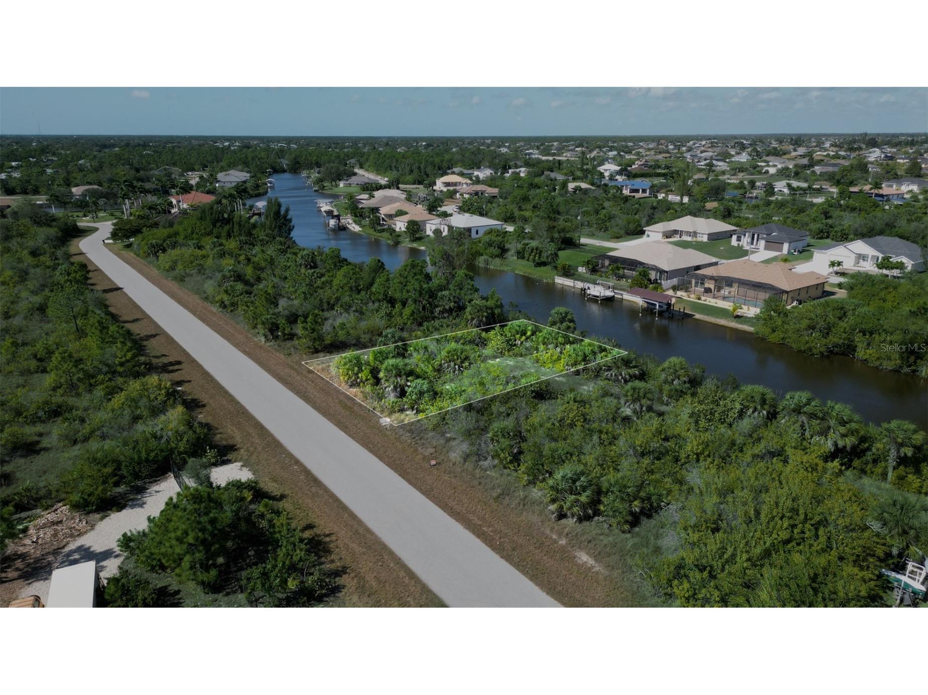 15480 Aribe Avenue Port Charlotte FL 33981 L4959585 image1