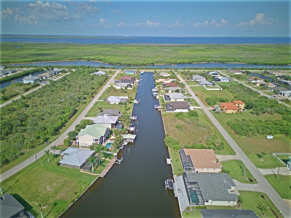 15482 Meacham Circle Port Charlotte FL 33981 - MARGO WATERWAY C7512967 image1