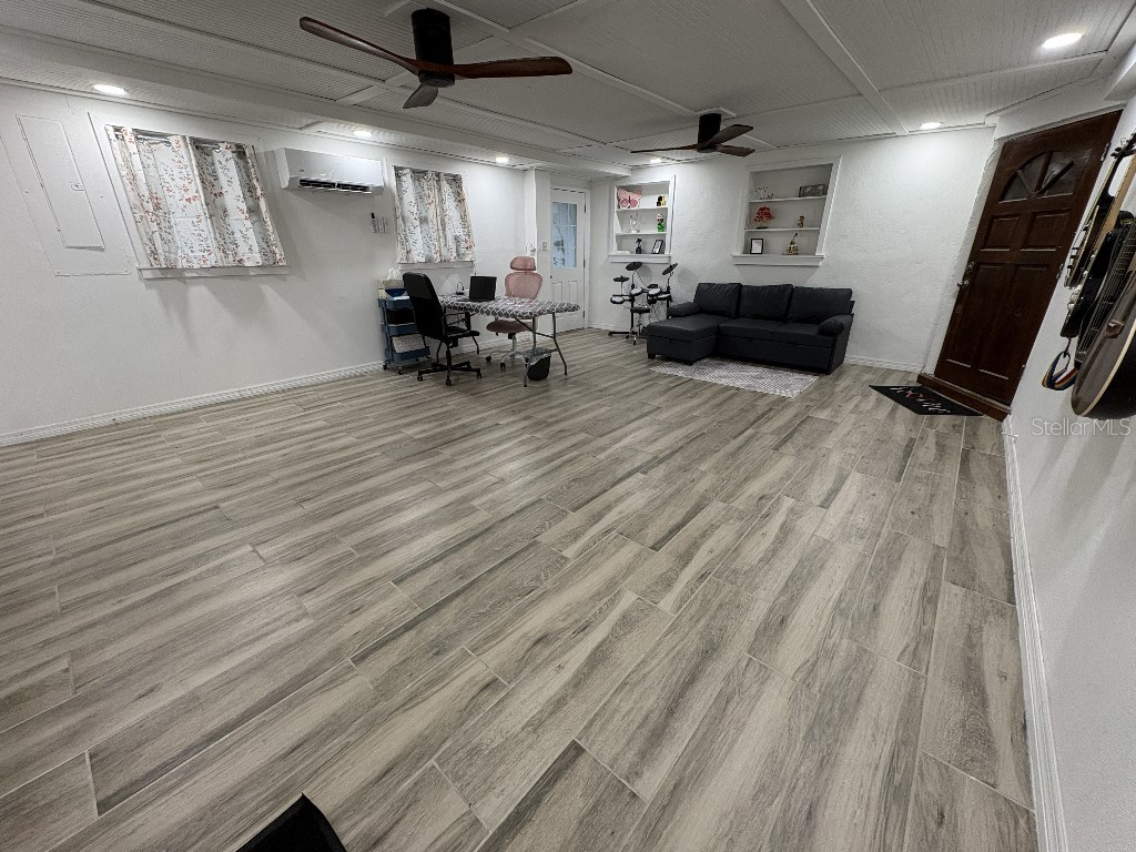1549 Delaware Avenue NE Saint Petersburg FL 33703 TB8507084 image11