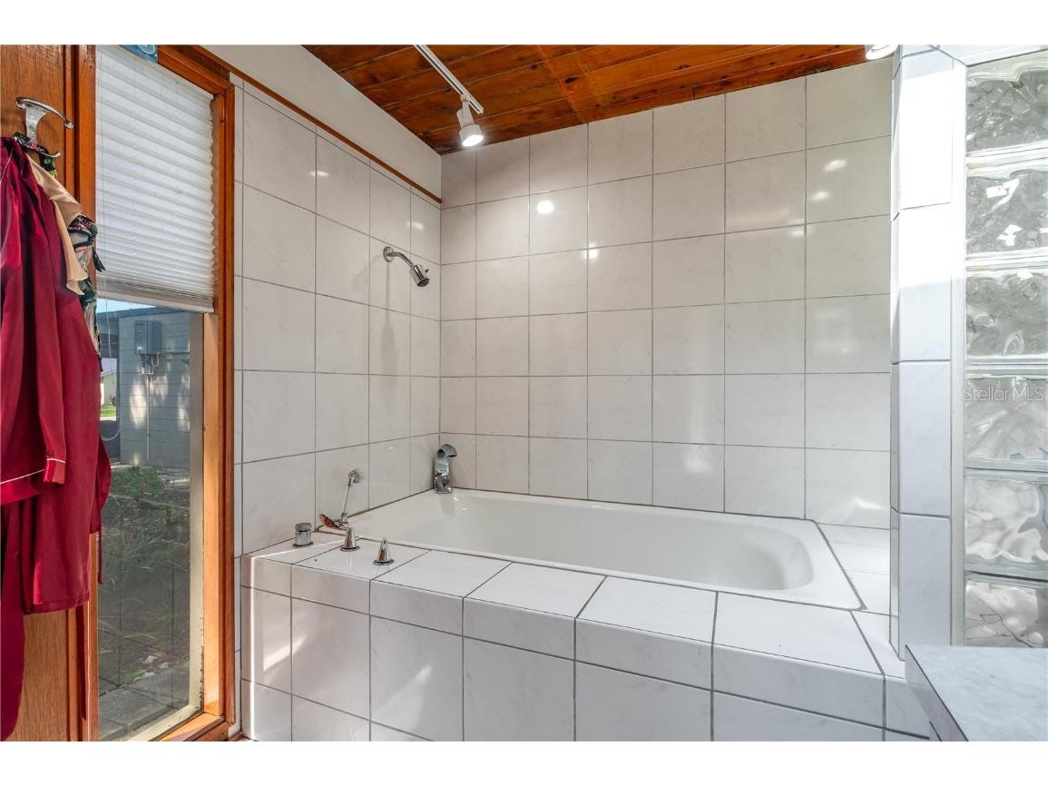 1549 Drexel Ave Ne Winter Haven FL 33881 P4936276 image31