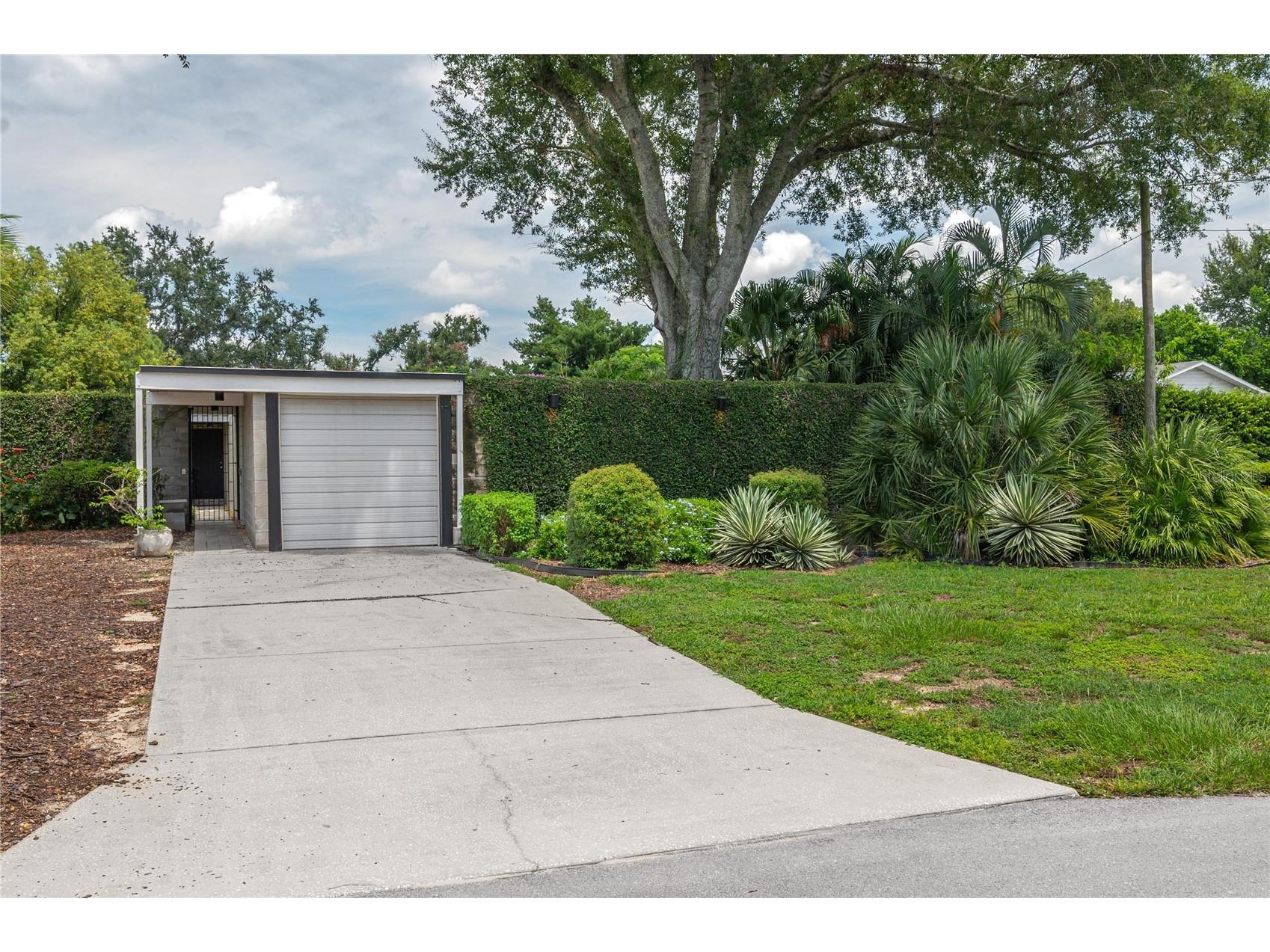 1549 Drexel Ave Ne Winter Haven FL 33881 S5151595 image1