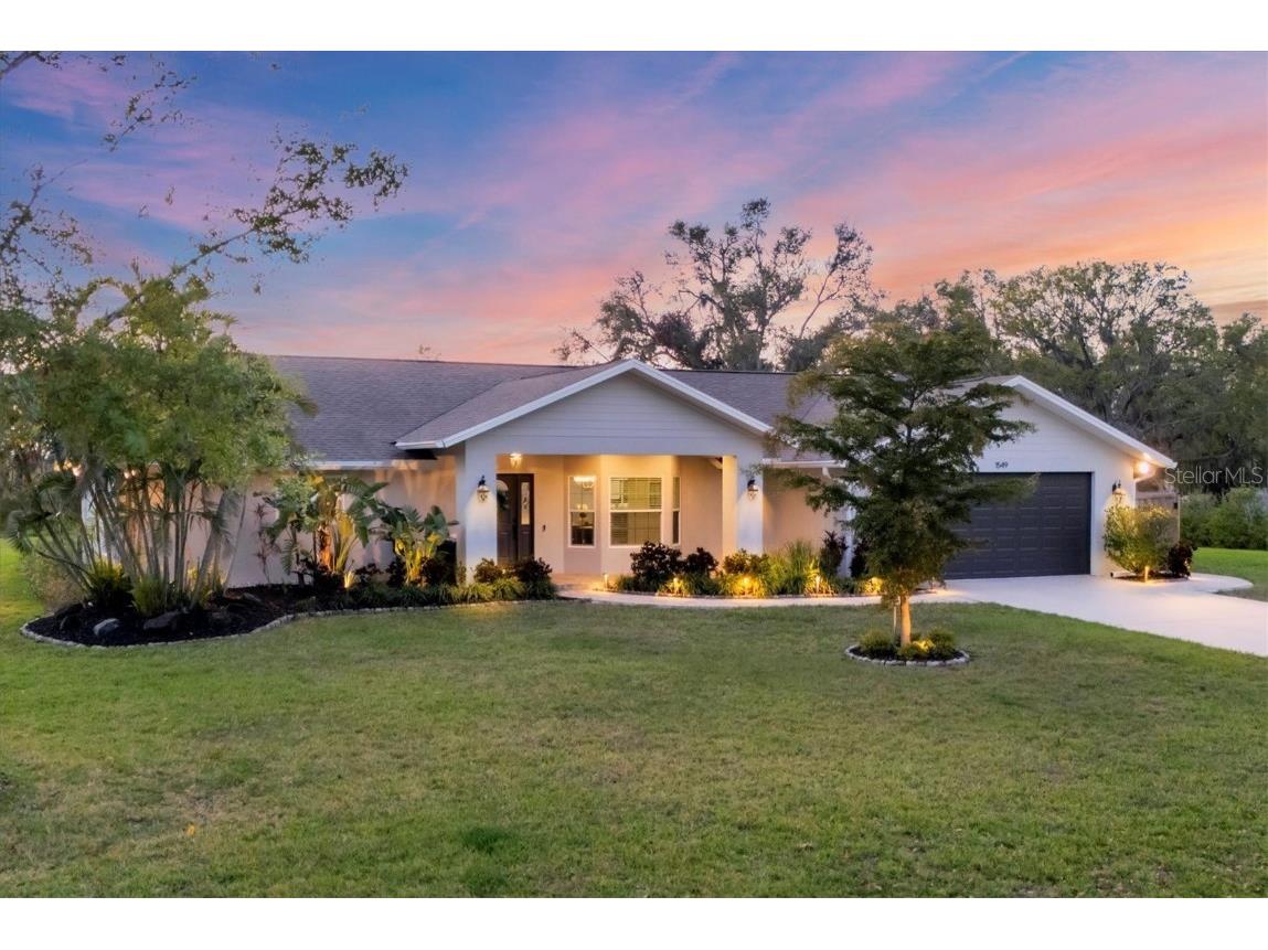 1549 Shadow Ridge Circle Sarasota FL 34240 A4644939 image1