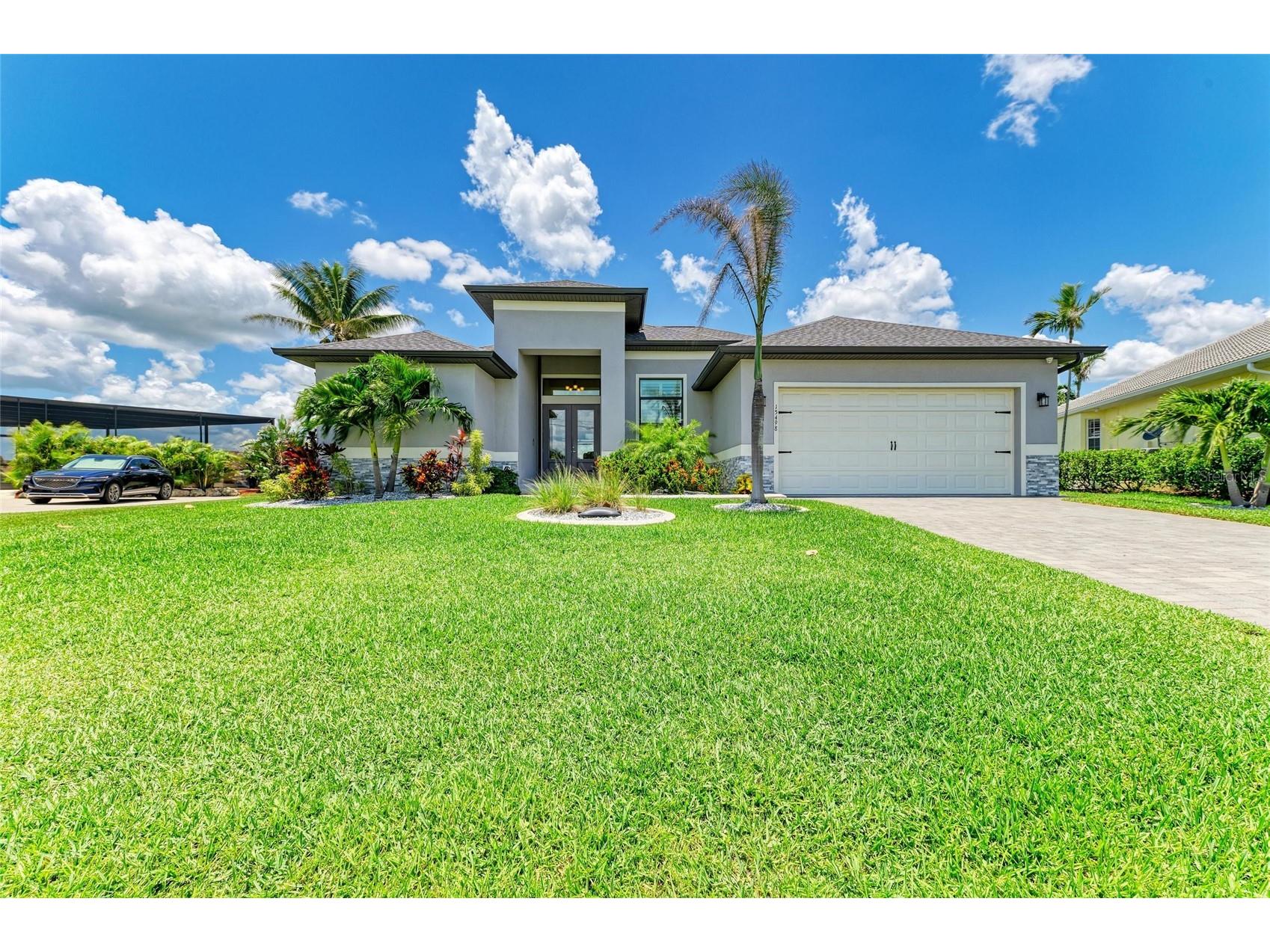15498 Seafoam Circle Port Charlotte FL 33981 - BURWELL AND ALCOVE WATERWAYS D6142874 image1