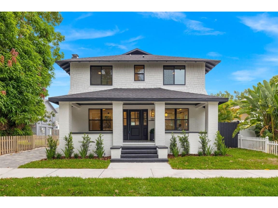 155 17th Avenue NE Saint Petersburg FL 33704 U8231542 image1