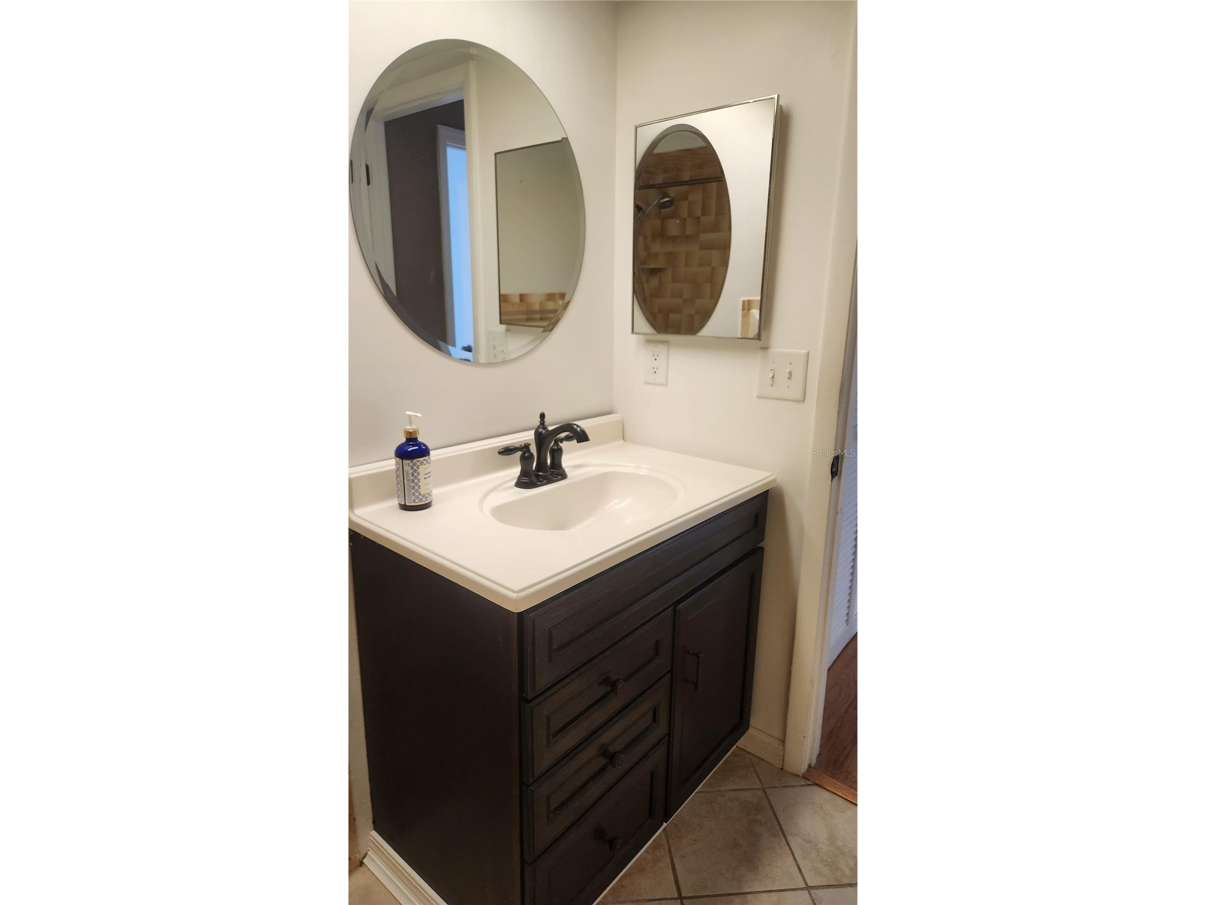 155 69th Avenue N Saint Petersburg FL 33702 W7887330 image18