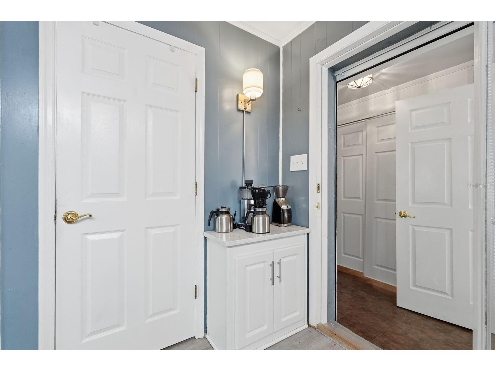 155 6th Street NE Largo FL 33770 TB8484912 image10