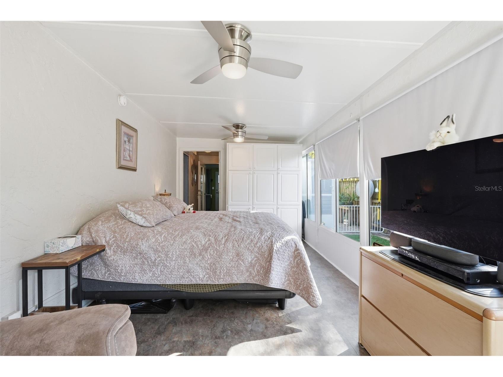 155 6th Street NE Largo FL 33770 TB8484912 image18