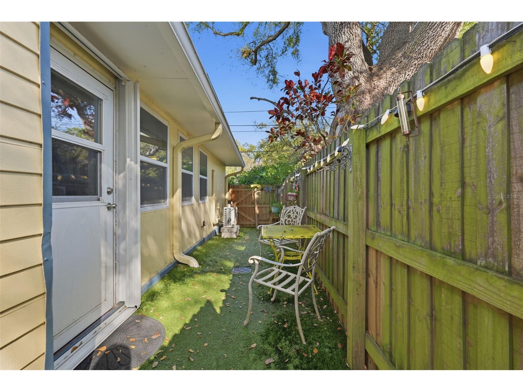 155 6th Street NE Largo FL 33770 TB8484912 image28