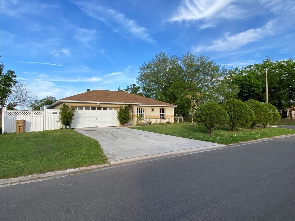 155 Alameda Drive Kissimmee FL 34743 O6186646 image1