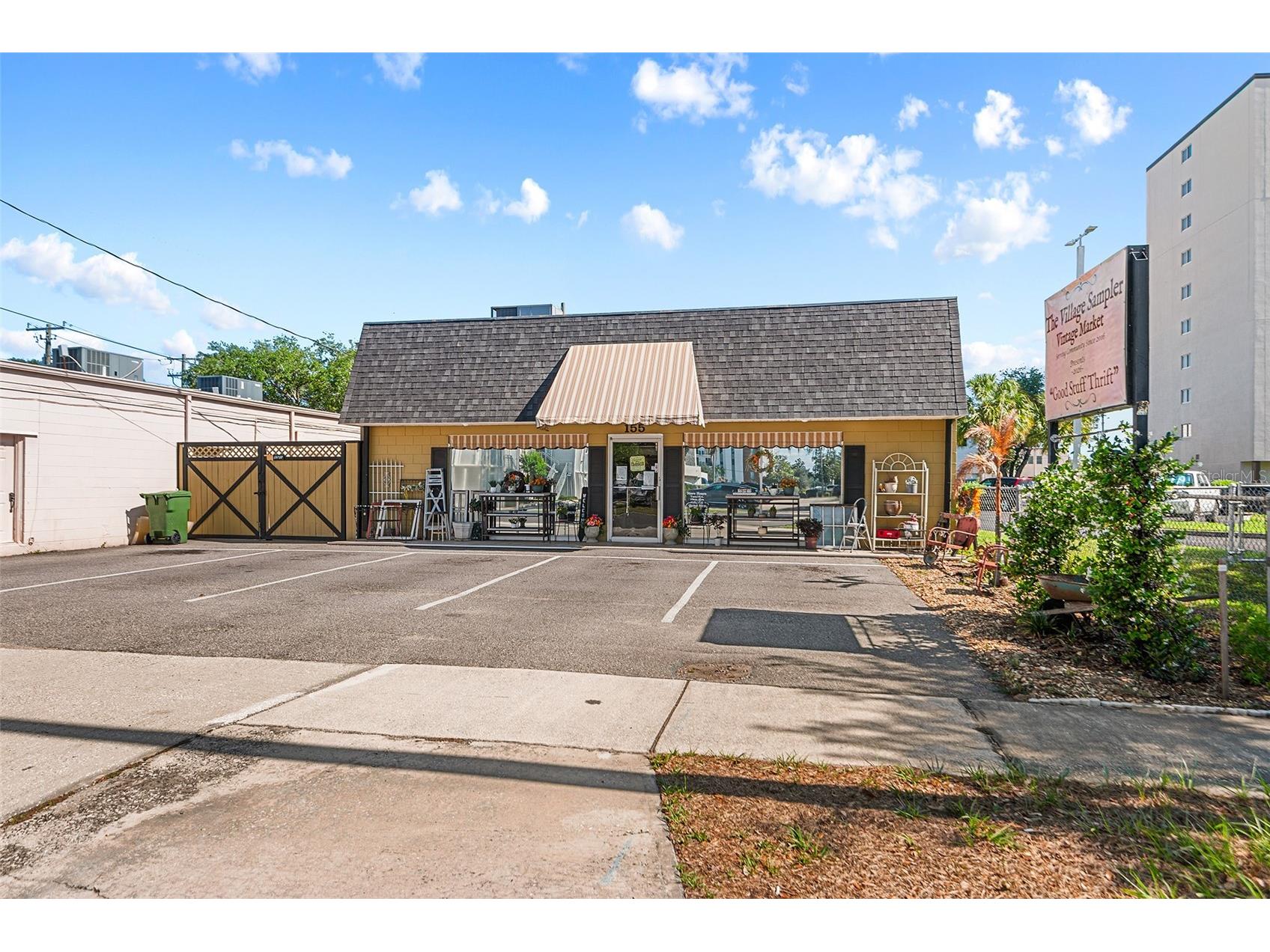 155 Avenue B SW Winter Haven FL 33880 P4938585 image1