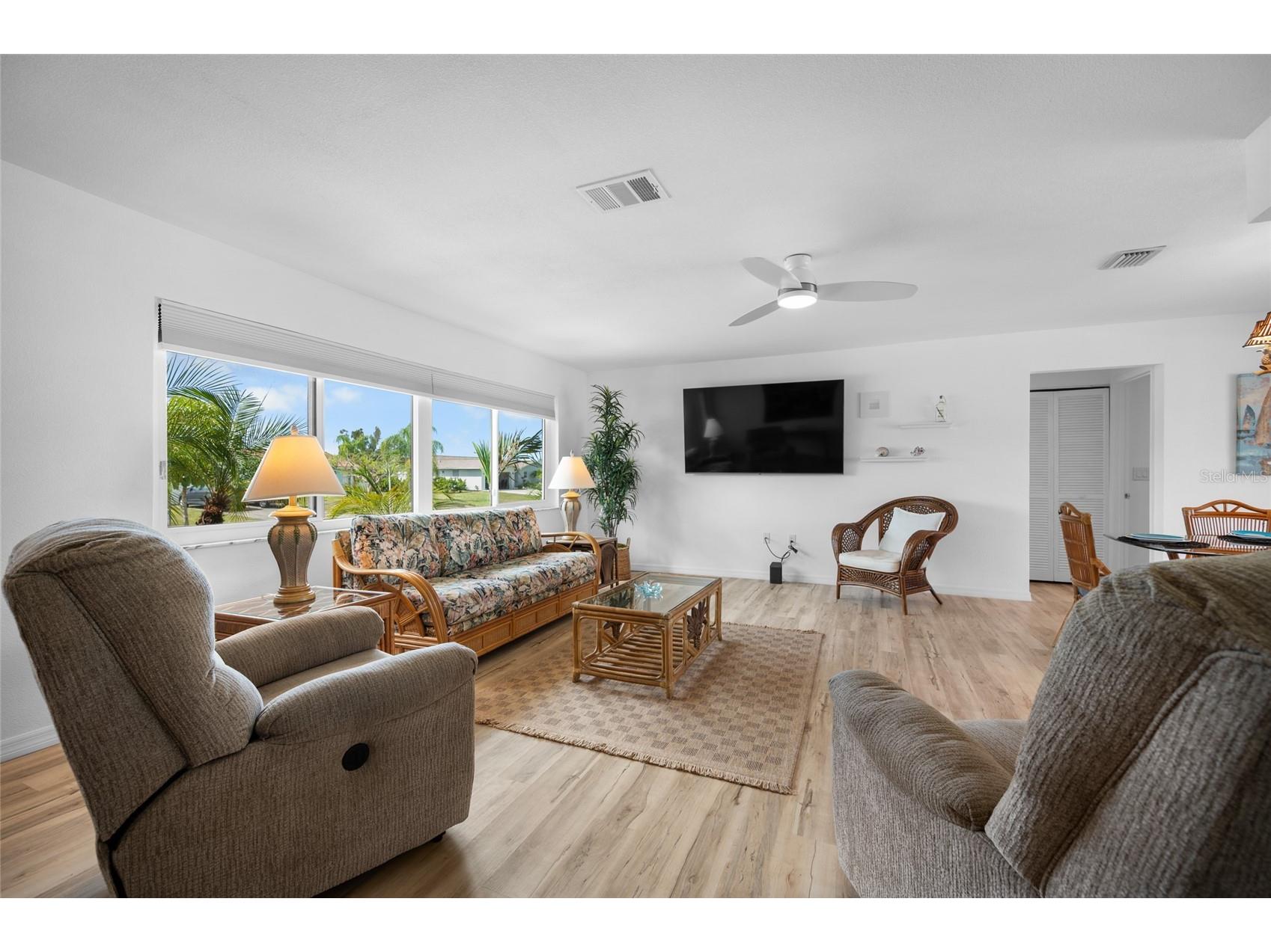 155 Caddy Road Rotonda West FL 33947 D6147136 image8