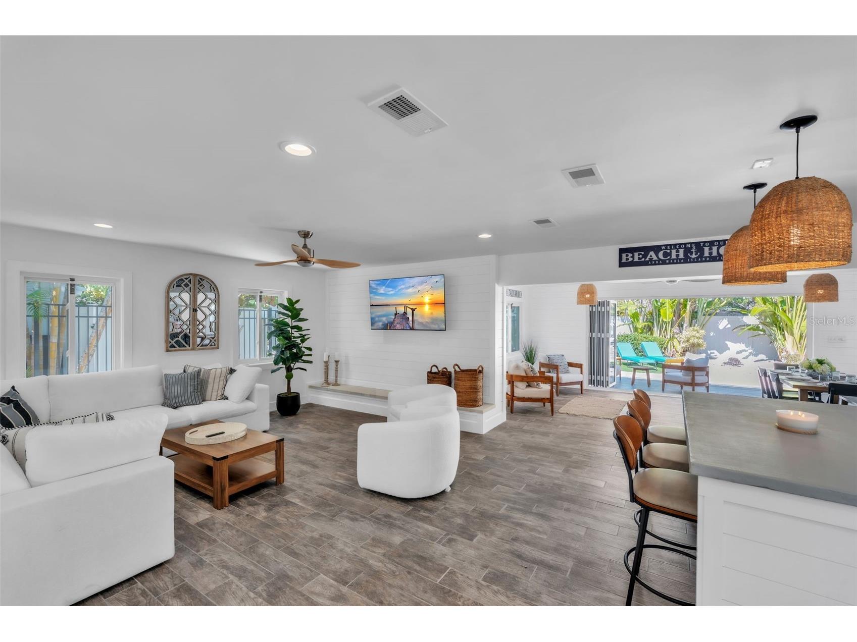 155 Crescent Drive Anna Maria FL 34216 A4684535 image11