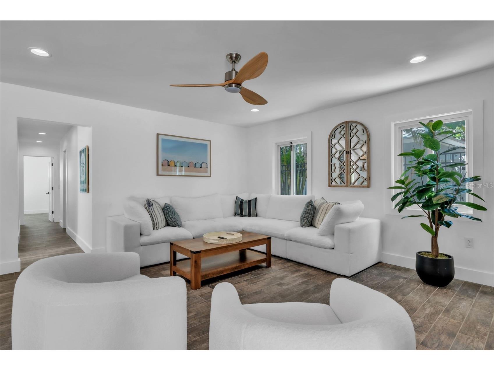 155 Crescent Drive Anna Maria FL 34216 A4684535 image17