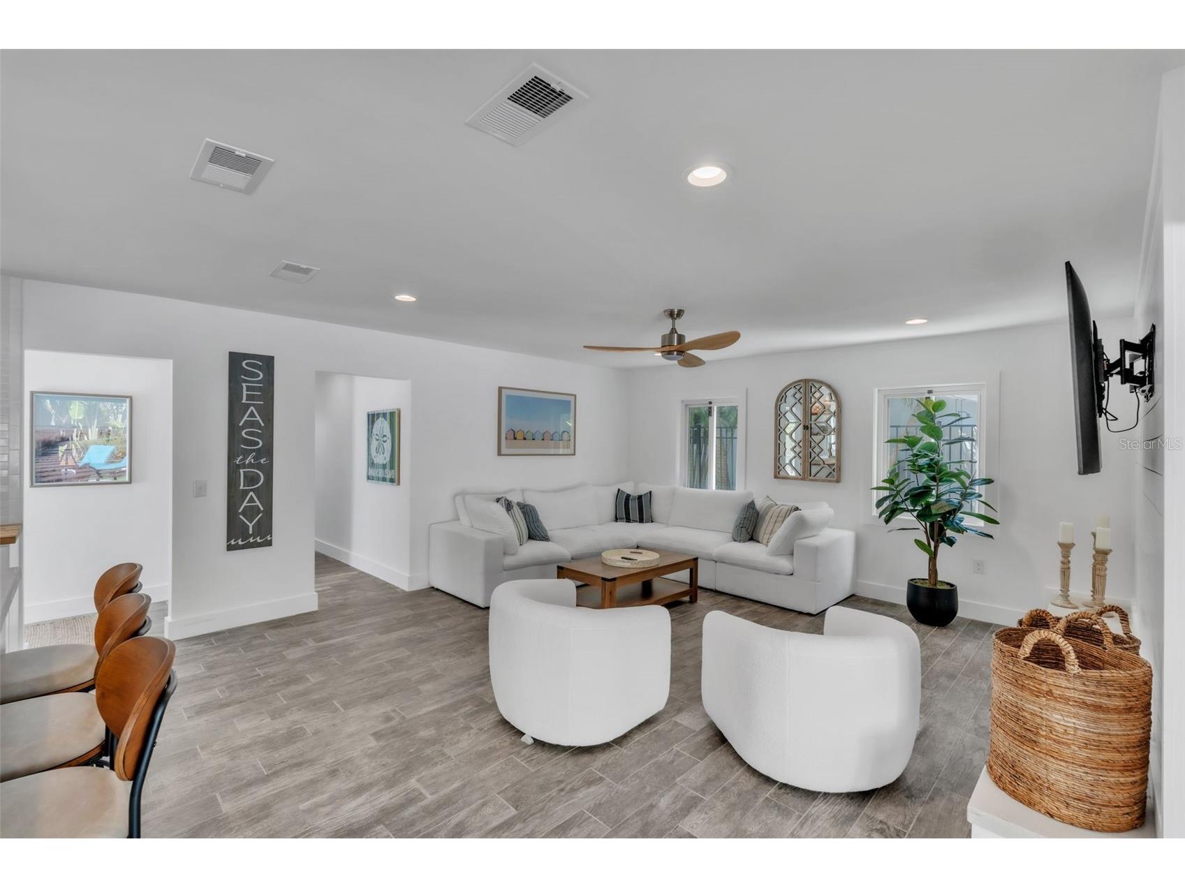 155 Crescent Drive Anna Maria FL 34216 A4684535 image18