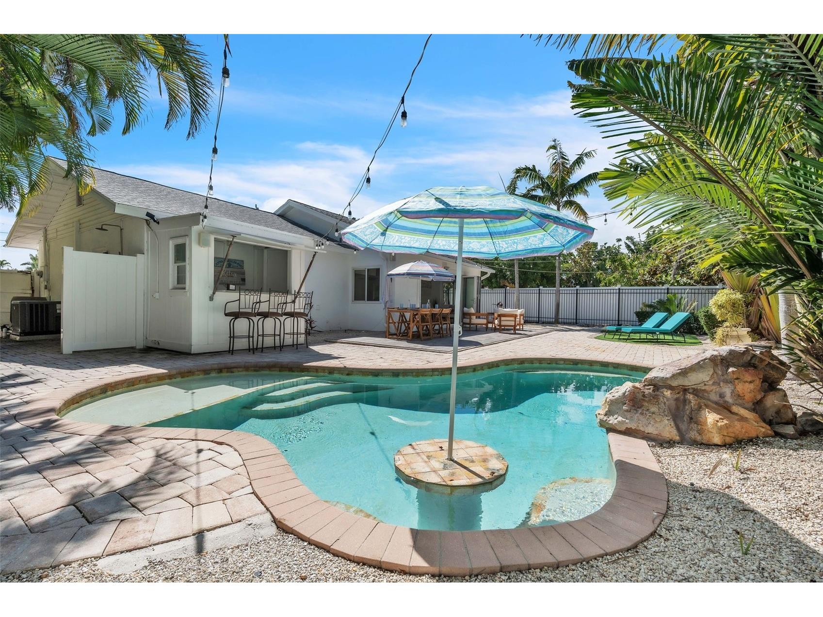 155 Crescent Drive Anna Maria FL 34216 A4684535 image43