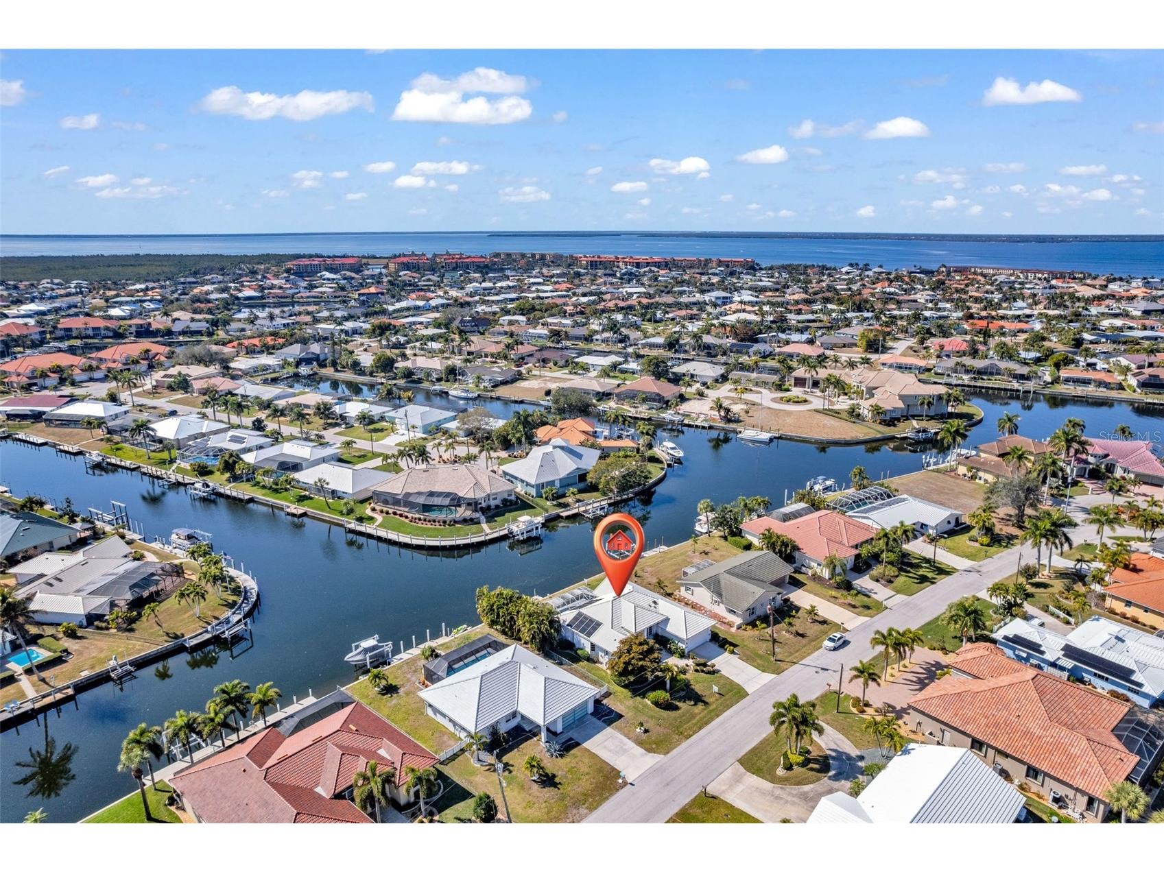 155 Crescent Drive Punta Gorda FL 33950 C7521876 image1