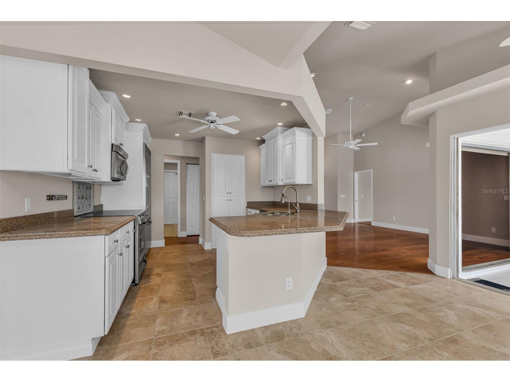 155 Crescent Drive Punta Gorda FL 33950 C7521876 image13