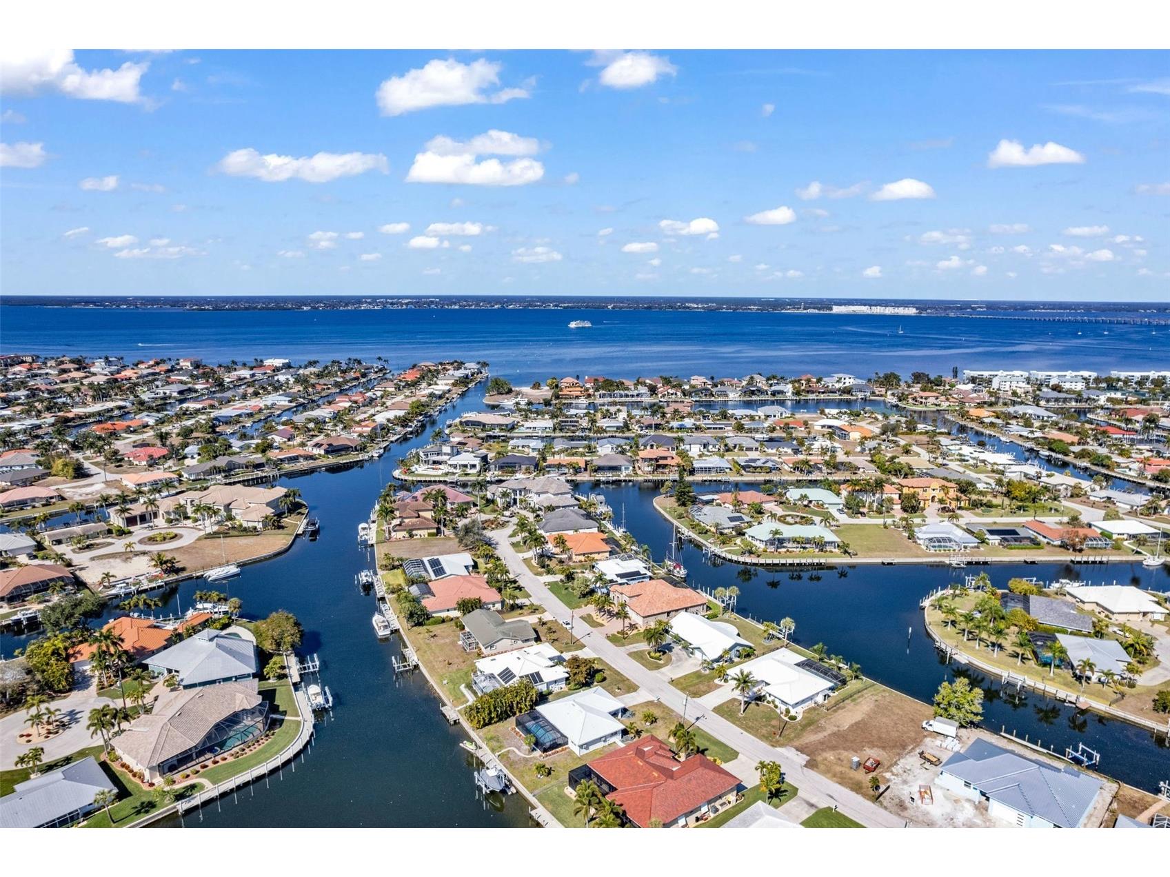 155 Crescent Drive Punta Gorda FL 33950 C7521876 image70