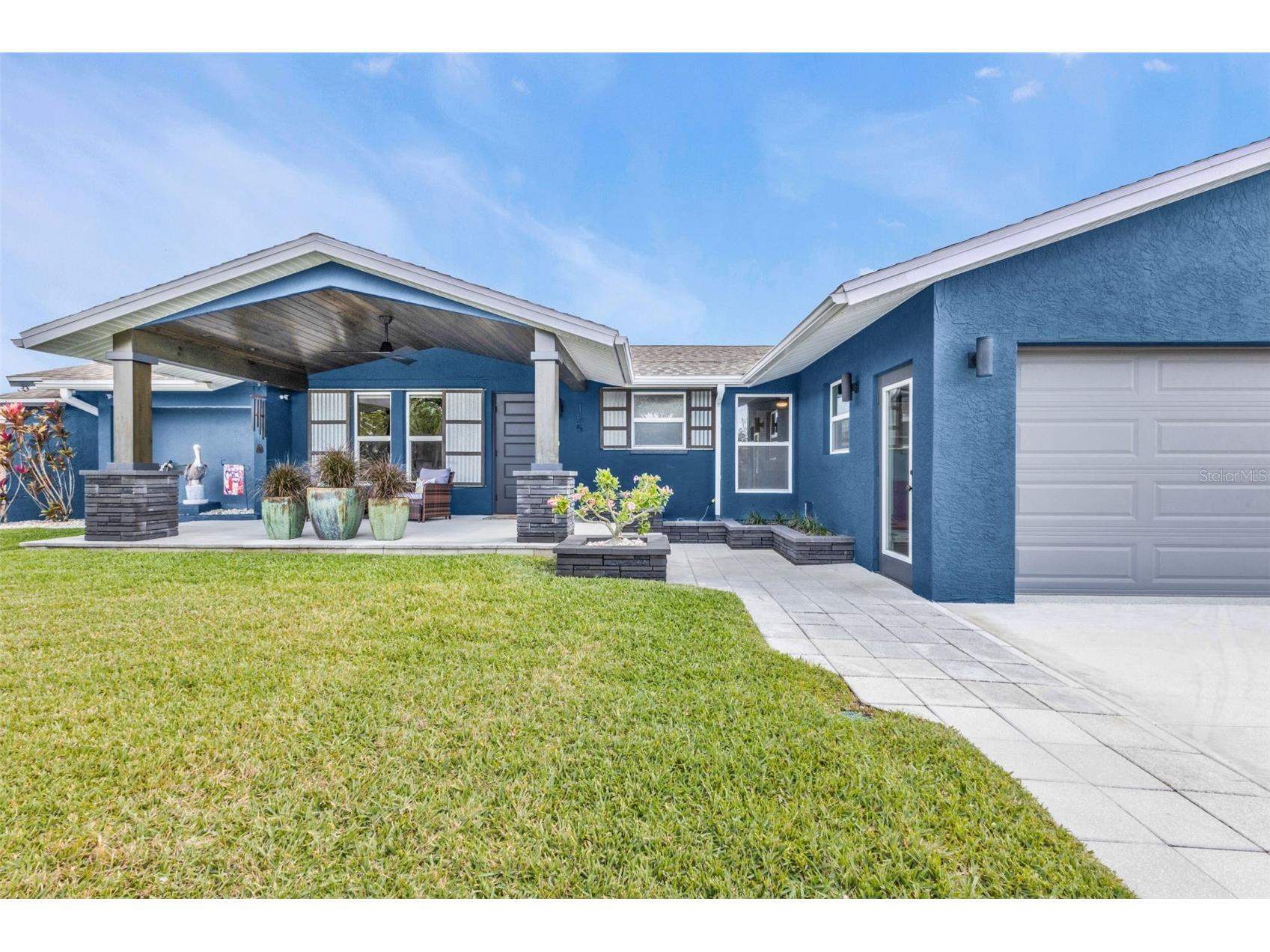 155 Francis Drive NE Port Charlotte FL 33952 C7506557 image1