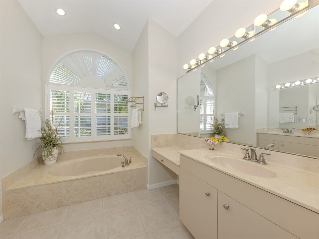 155 Grand Oak Circle Venice FL 34292 N6141565 image27