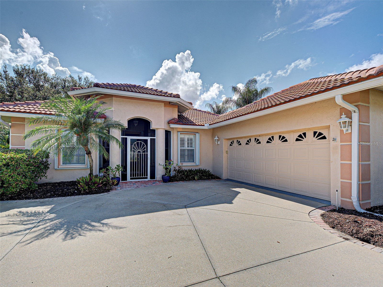 155 Grand Oak Circle Venice FL 34292 N6144557 image1