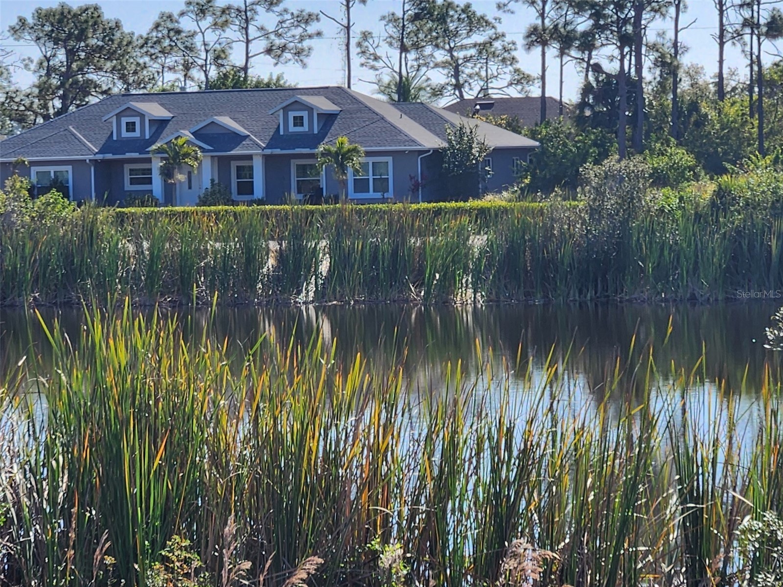 155 Jade Street Rotonda West FL 33947 D6140125 image1