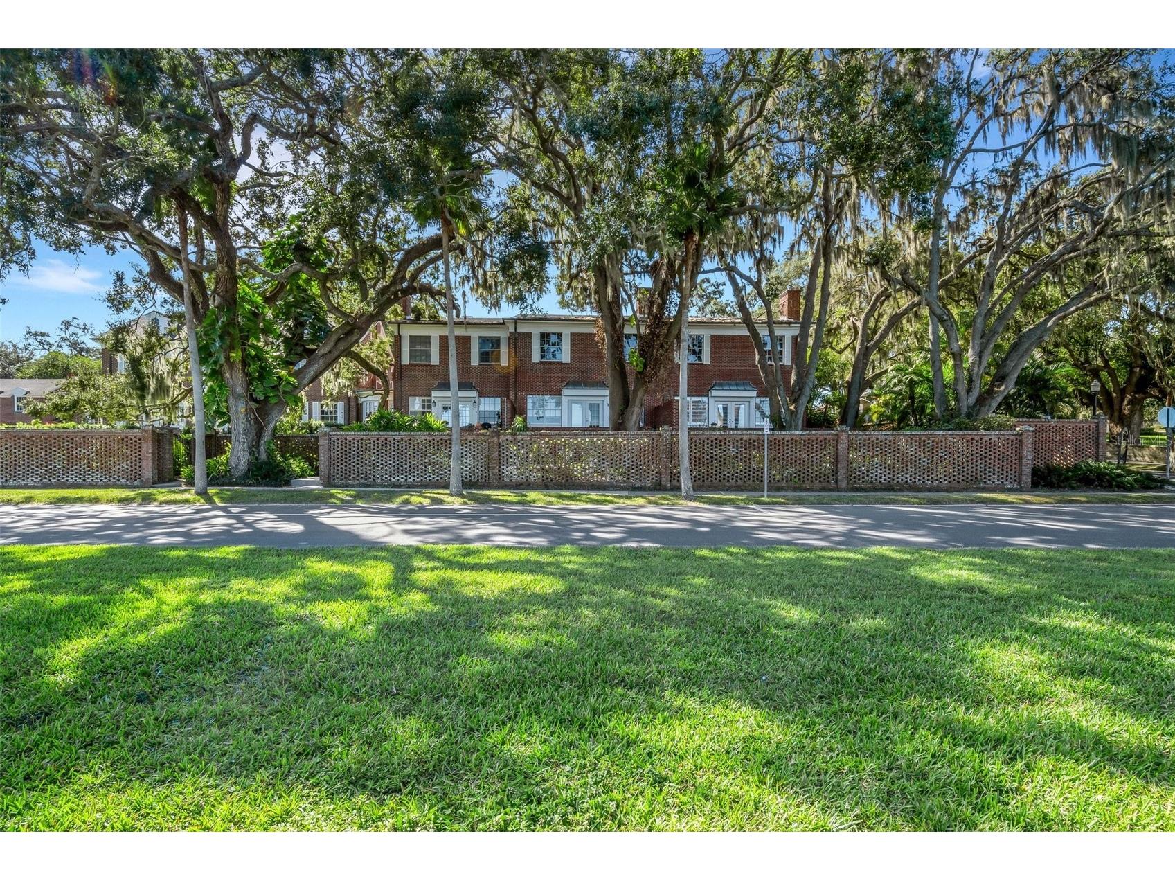 155 Lake Morton Drive #1 Lakeland FL 33801 - LAKE MORTON L4959418 image1