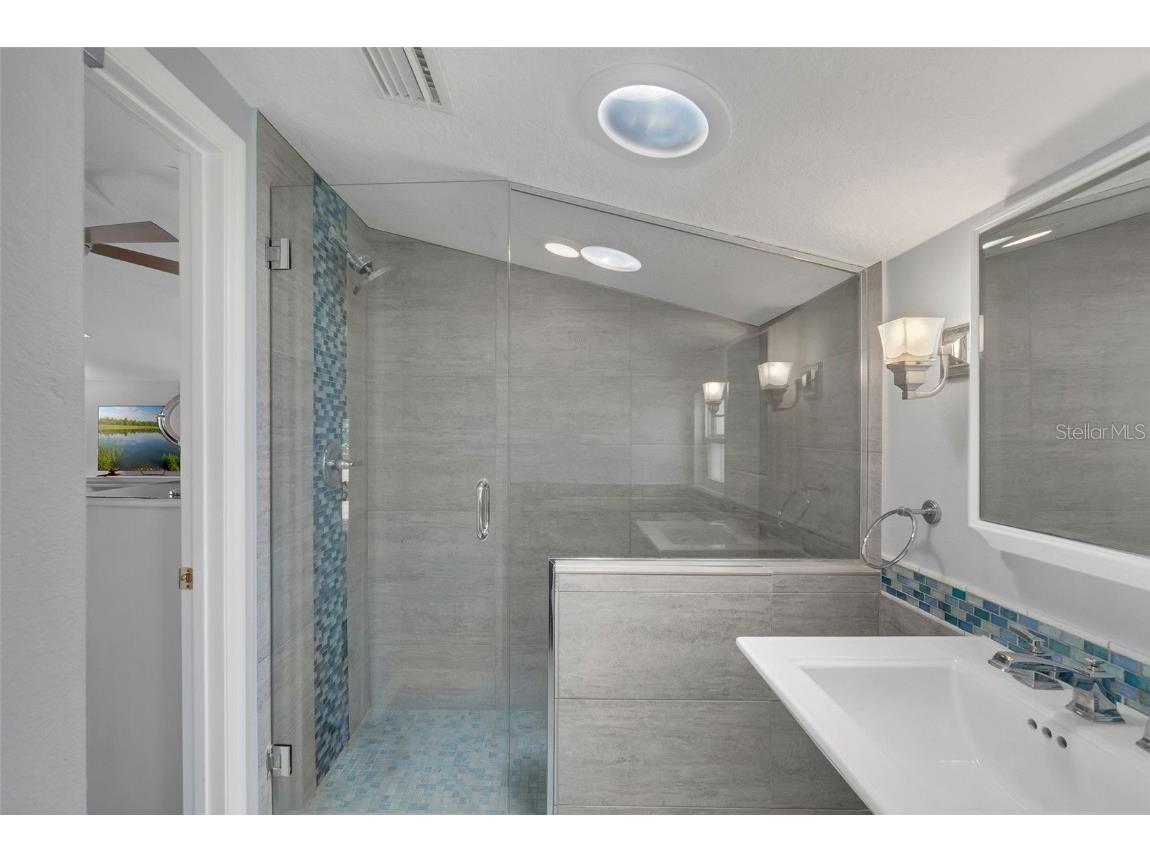 155 London Fog Way Sanford FL 32771 O6341670 image28