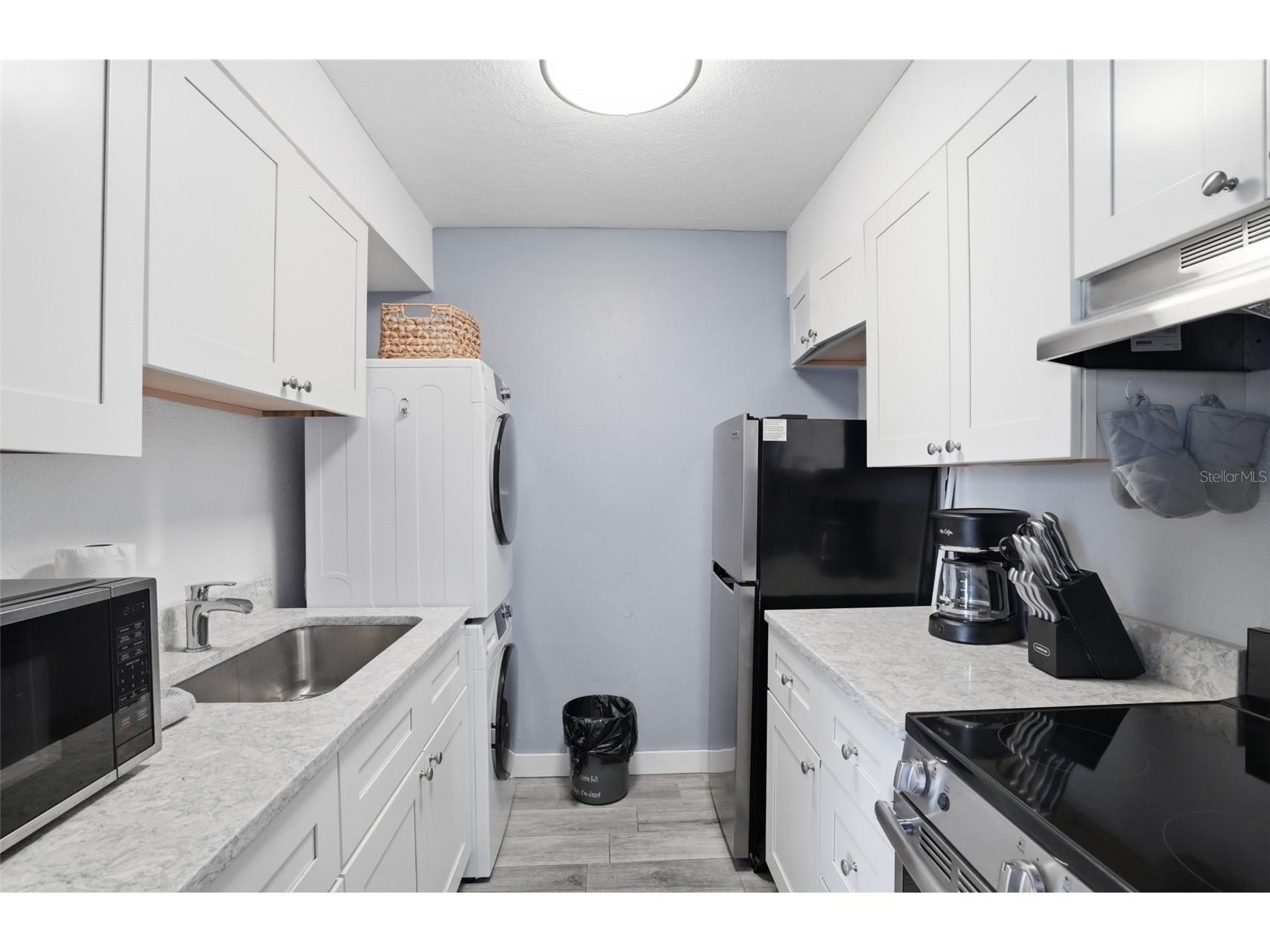 155 Medallion Boulevard #E Madeira Beach FL 33708 TB8506686 image13