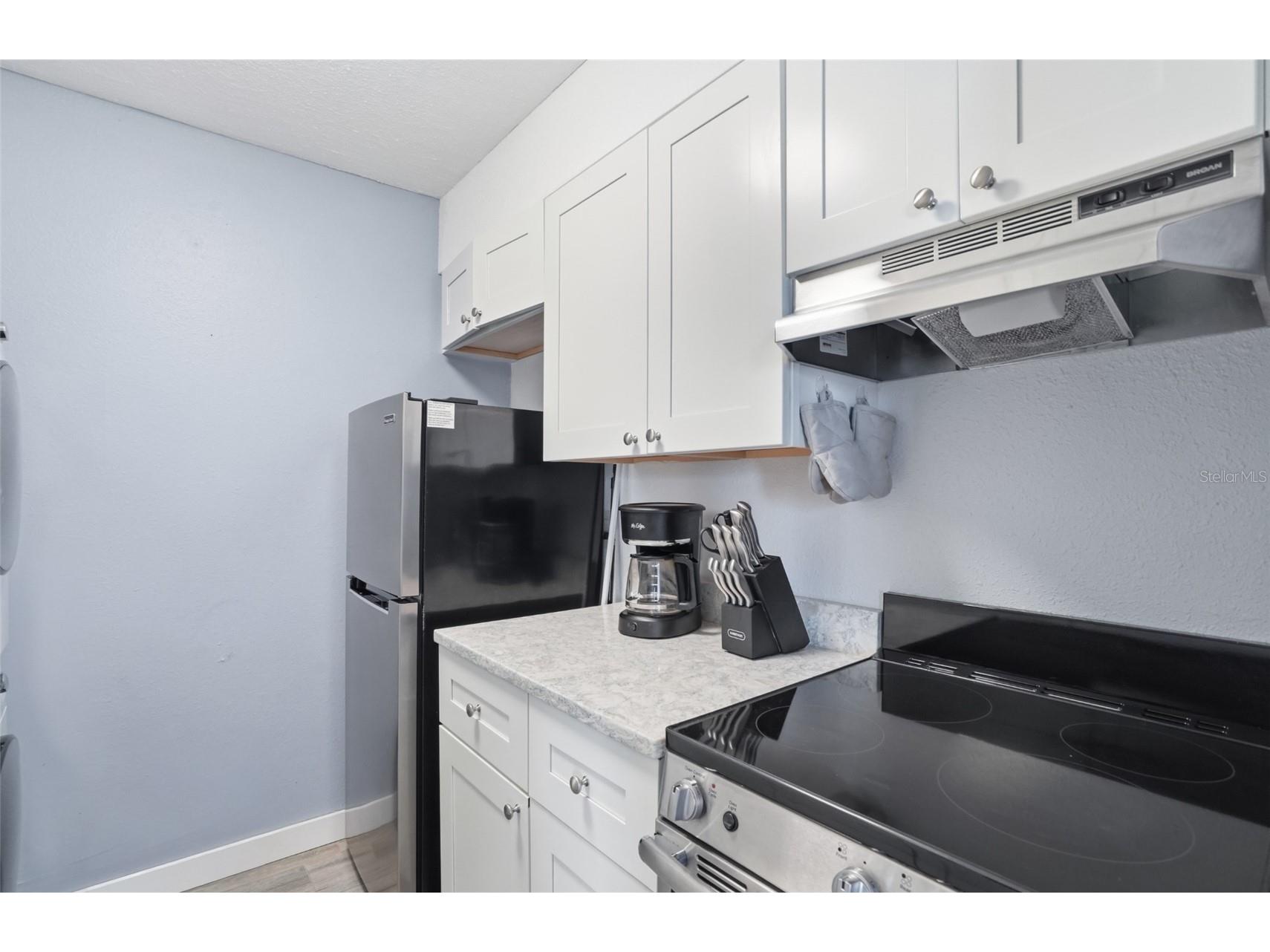 155 Medallion Boulevard #E Madeira Beach FL 33708 TB8506686 image15