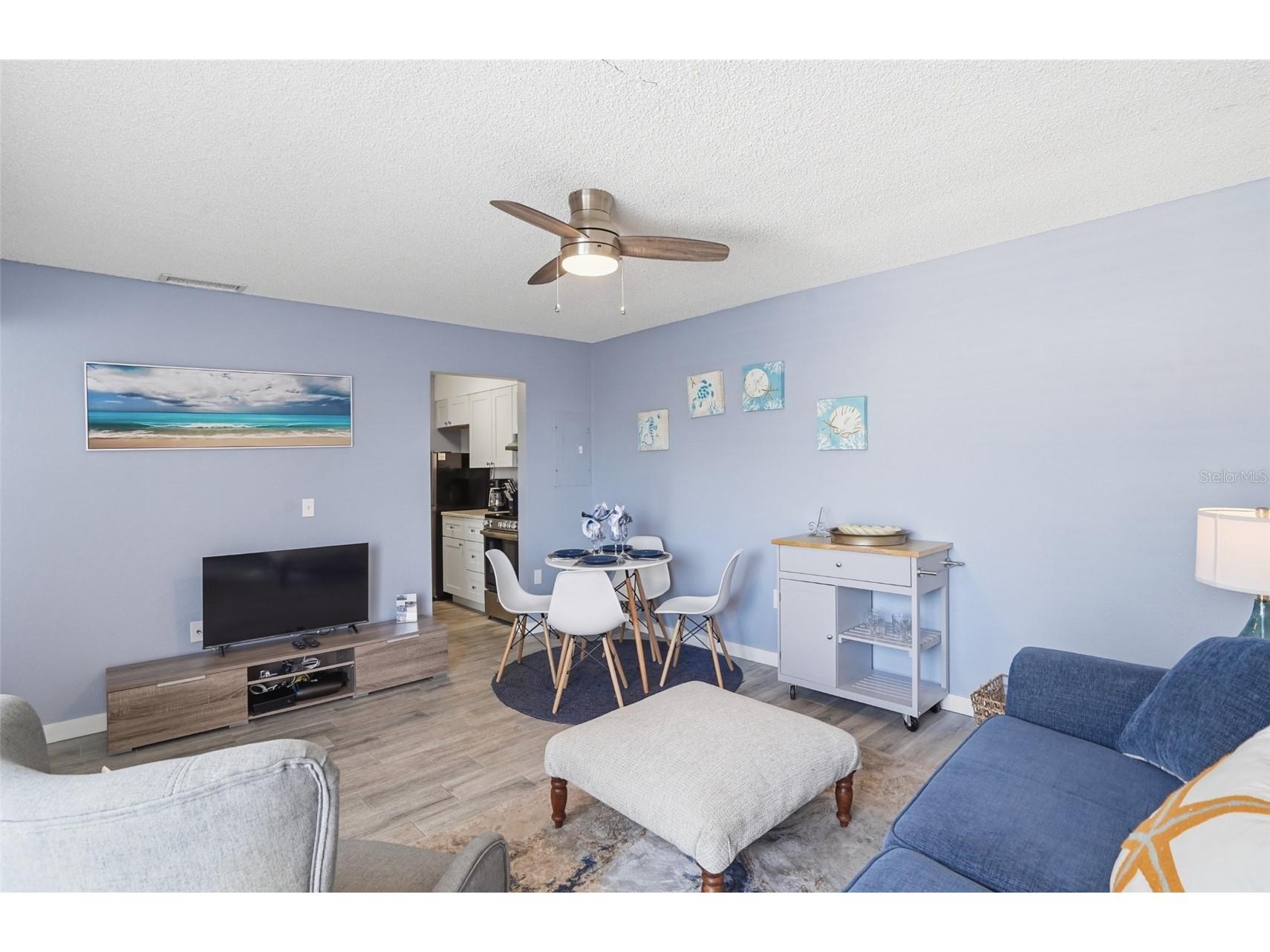 155 Medallion Boulevard #E Madeira Beach FL 33708 TB8506686 image8