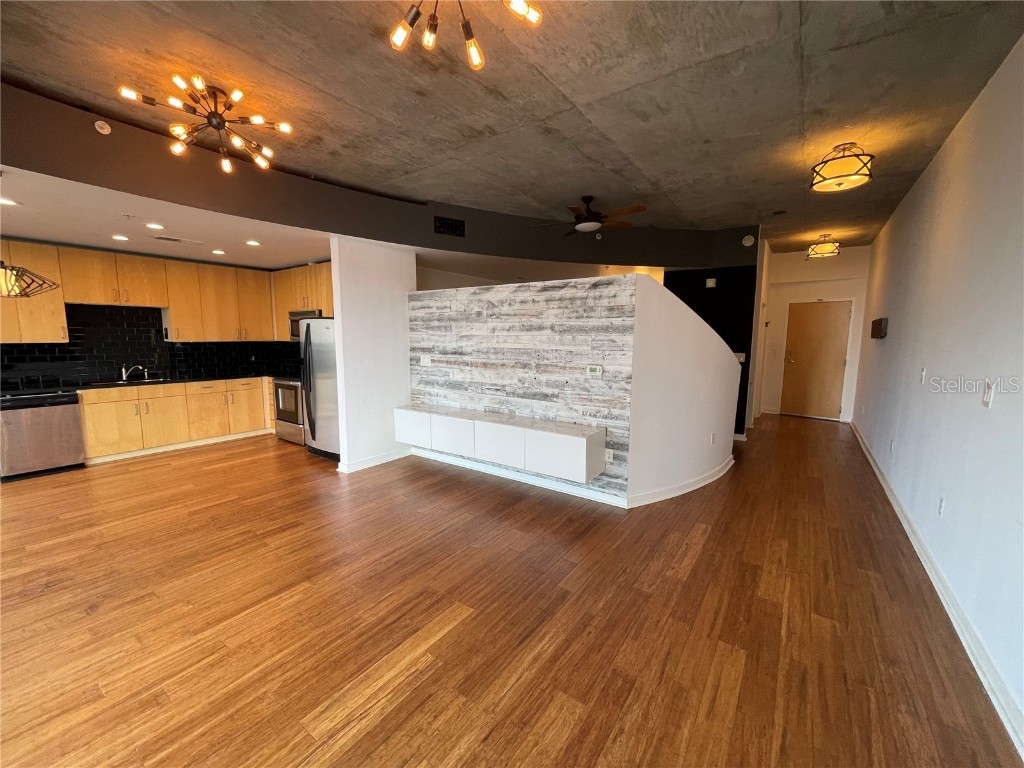 155 S Court Ave #1308 Orlando FL 32801 S5124183 image7