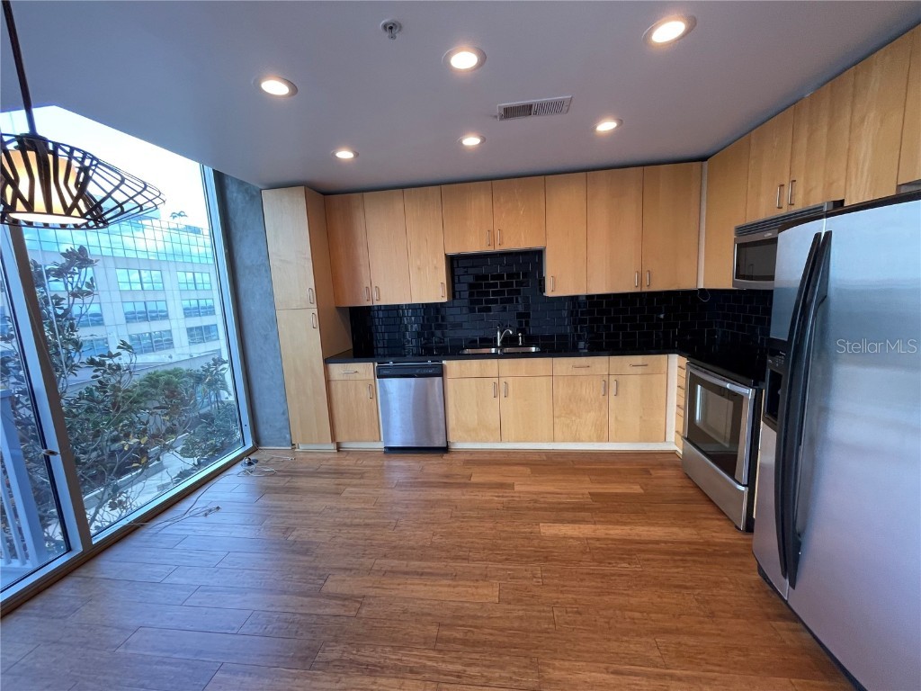 155 S Court Ave #1308 Orlando FL 32801 S5124183 image9