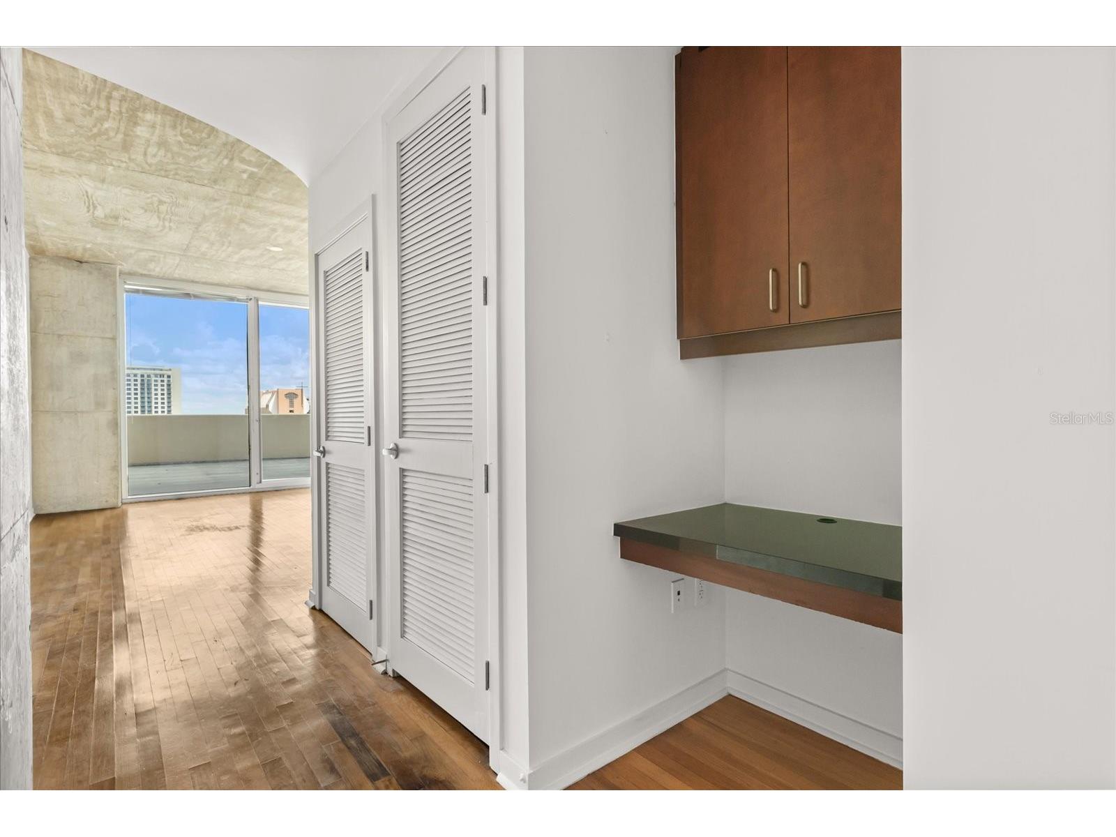 155 S Court Avenue #1011 Orlando FL 32801 O6377142 image4