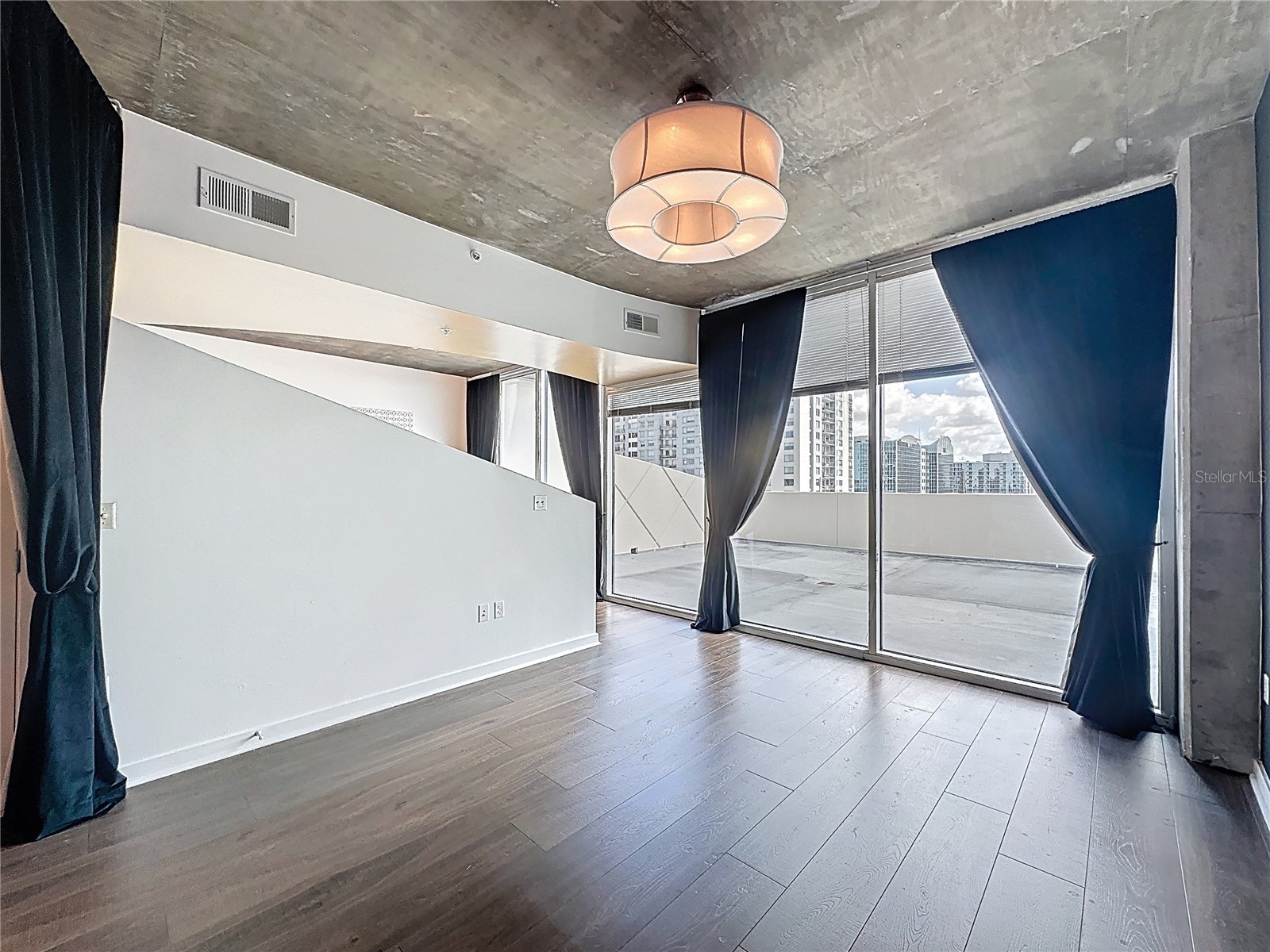 155 S Court Avenue #1013 Orlando FL 32801 - LAKE EOLA O6388895 image26