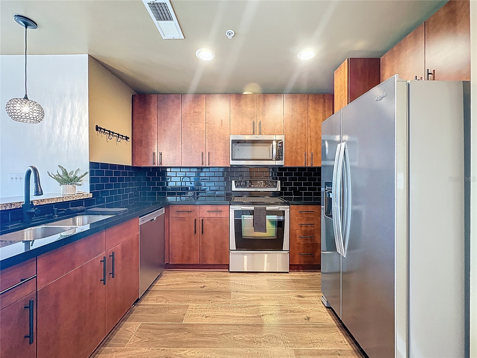 155 S Court Avenue #1013 Orlando FL 32801 - LAKE EOLA O6388895 image5