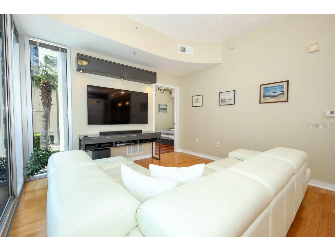 155 S Court Avenue #1102 Orlando FL 32801 O6327793 image21