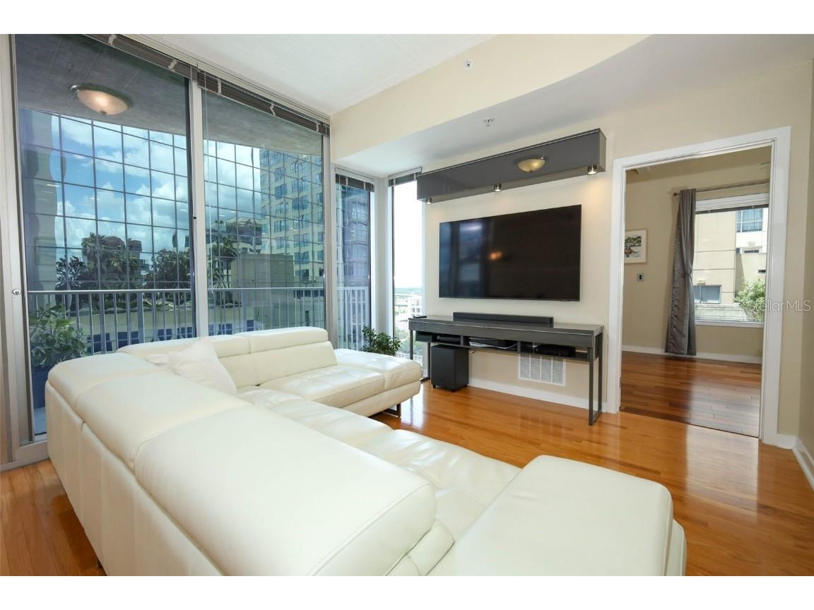 155 S Court Avenue #1102 Orlando FL 32801 O6327793 image22