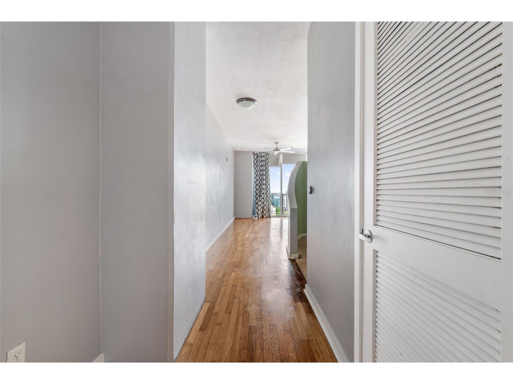155 S Court Avenue #1107 Orlando FL 32801 O6409888 image21