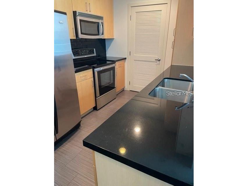 155 S Court Avenue #1112 Orlando FL 32801 O6344130 image3