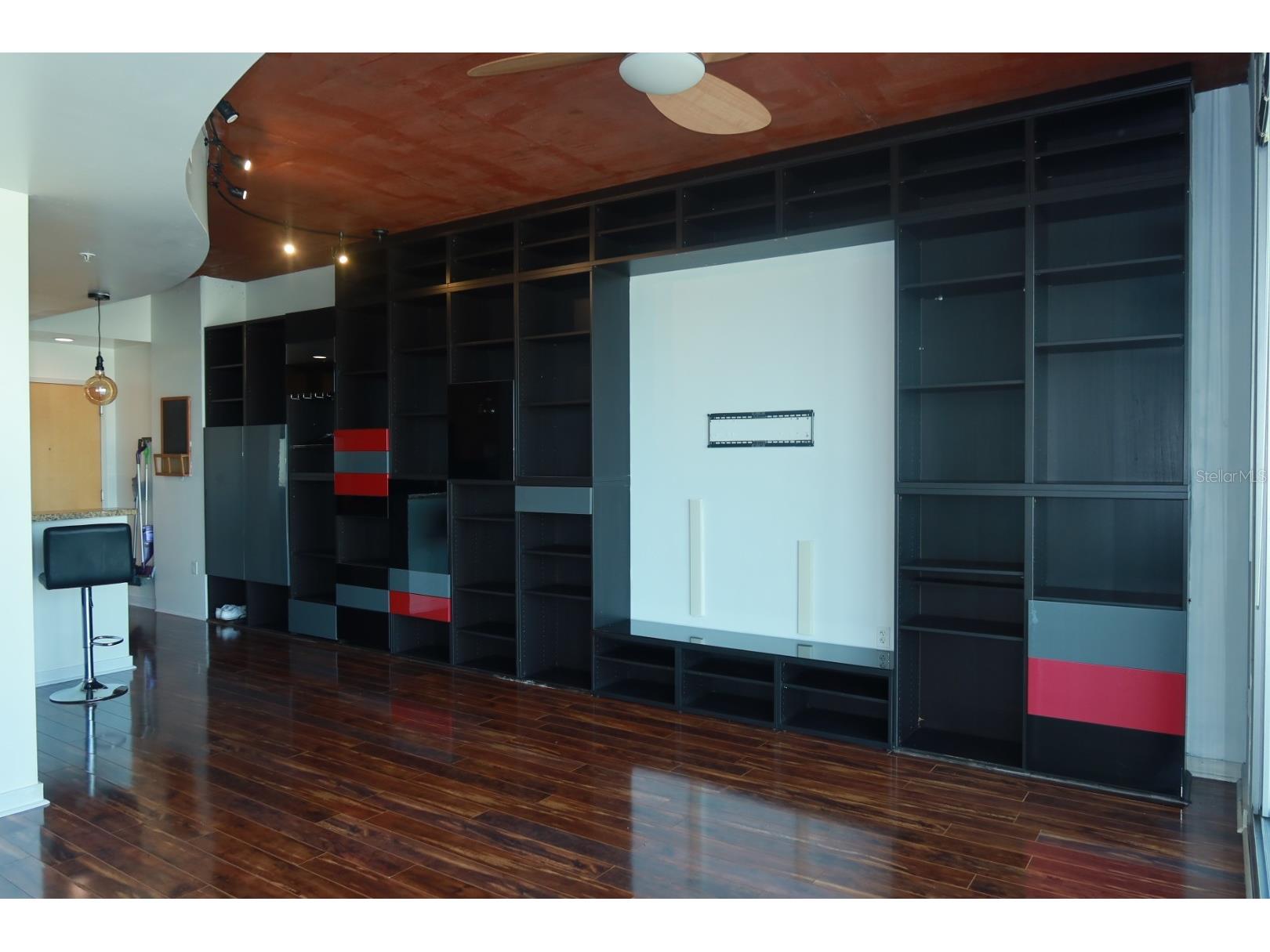 155 S Court Avenue #1113 Orlando FL 32801 O6410665 image10