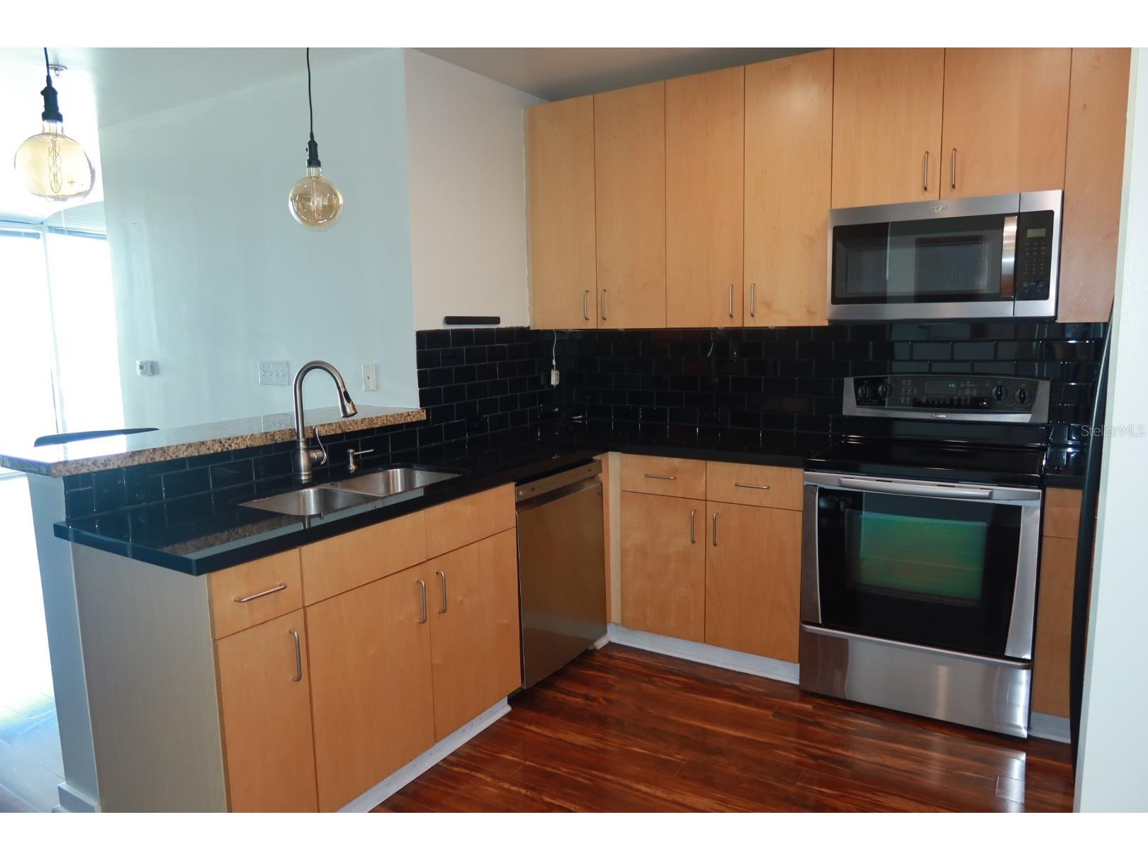 155 S Court Avenue #1113 Orlando FL 32801 O6410665 image6