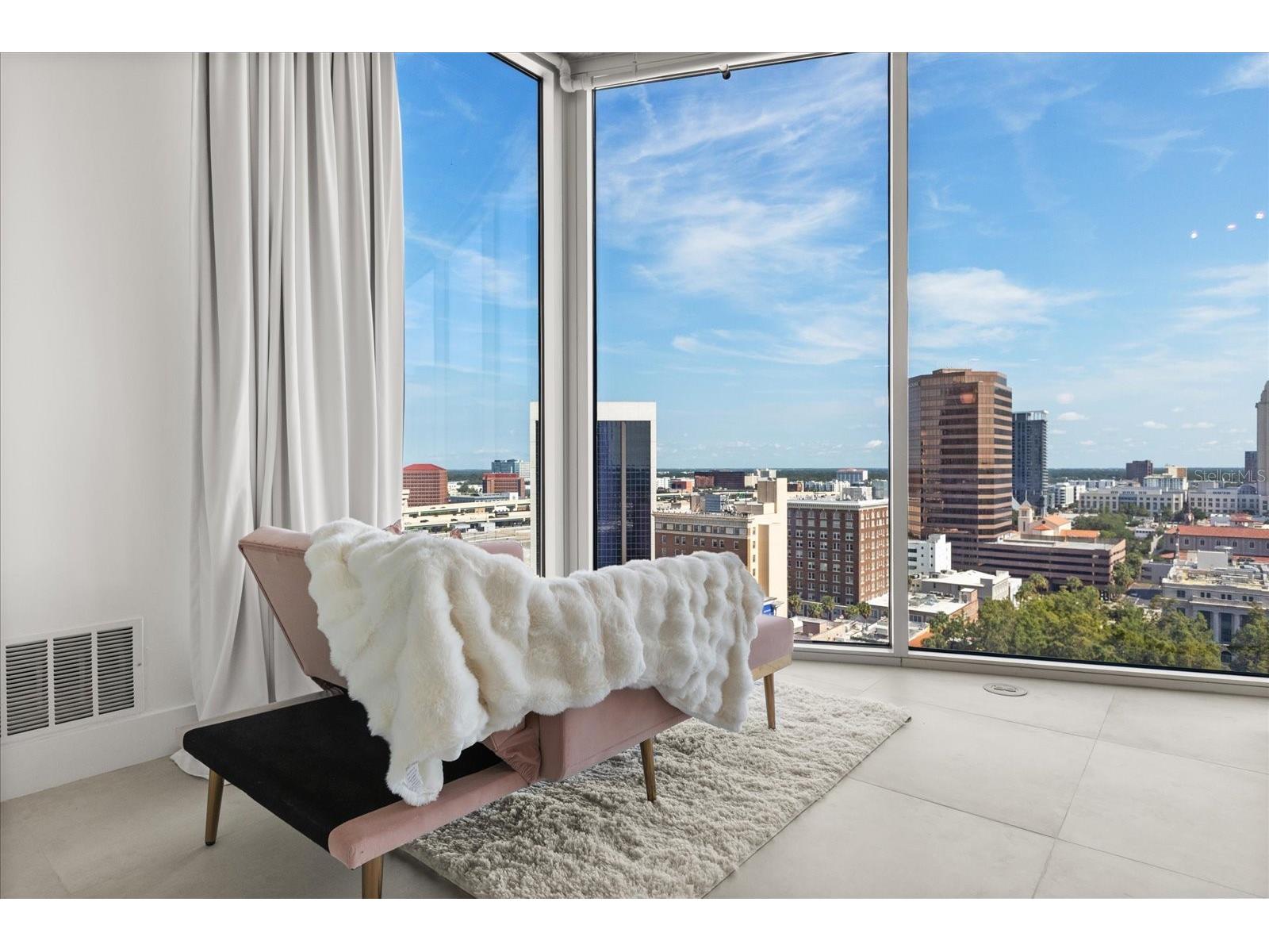 155 S Court Avenue #1316 Orlando FL 32801 O6374491 image15