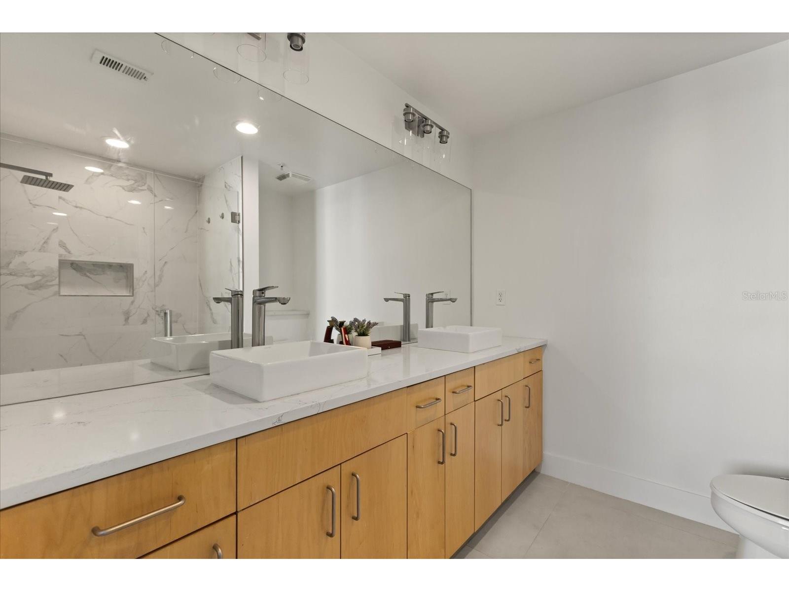 155 S Court Avenue #1316 Orlando FL 32801 O6374491 image24