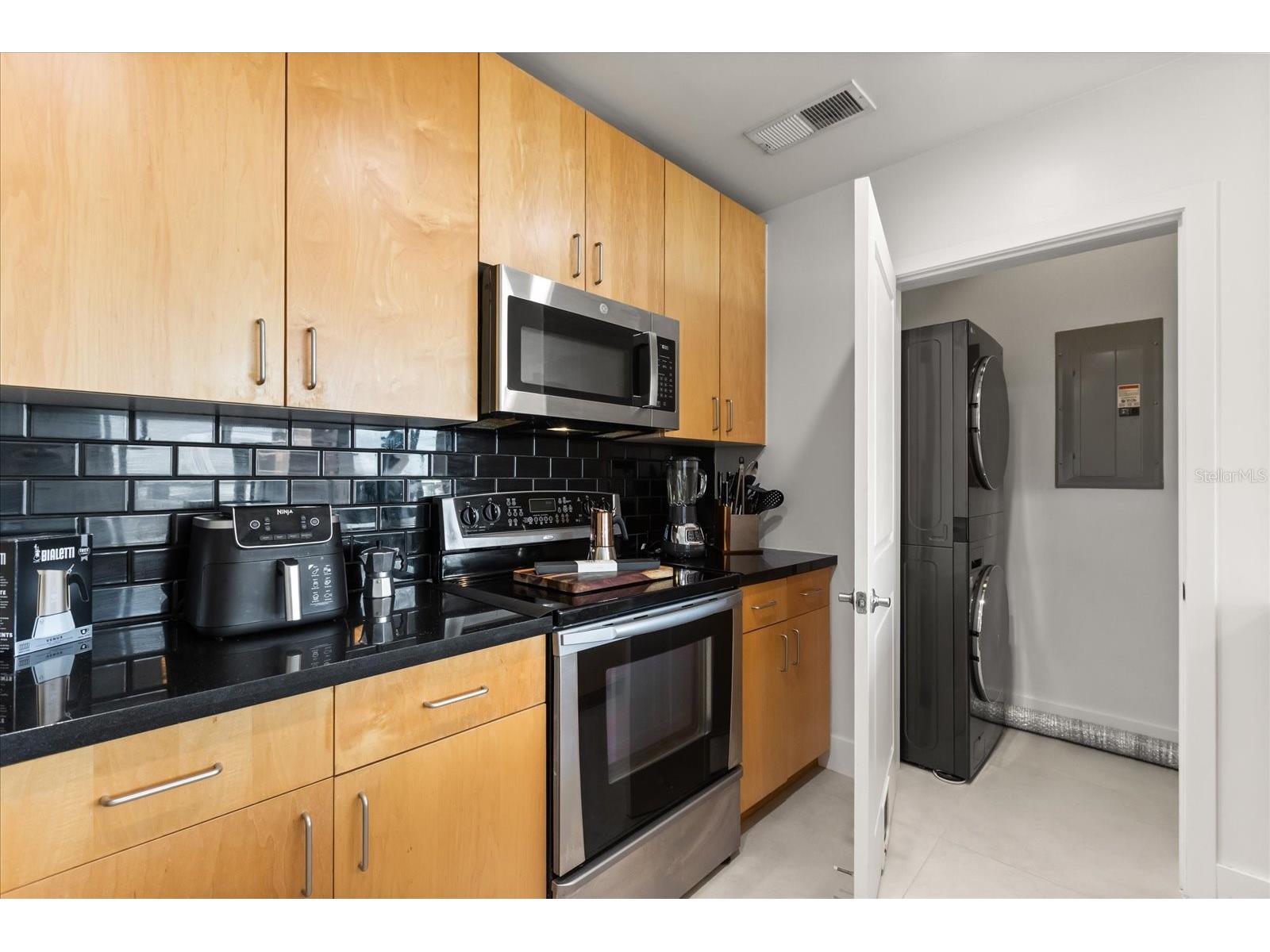 155 S Court Avenue #1316 Orlando FL 32801 O6374491 image31