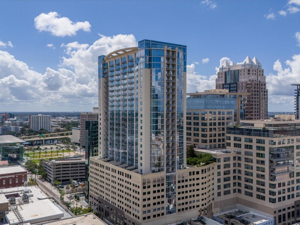 155 S Court Avenue #1507 Orlando FL 32801 - LAKE EOLA O6147480 image1