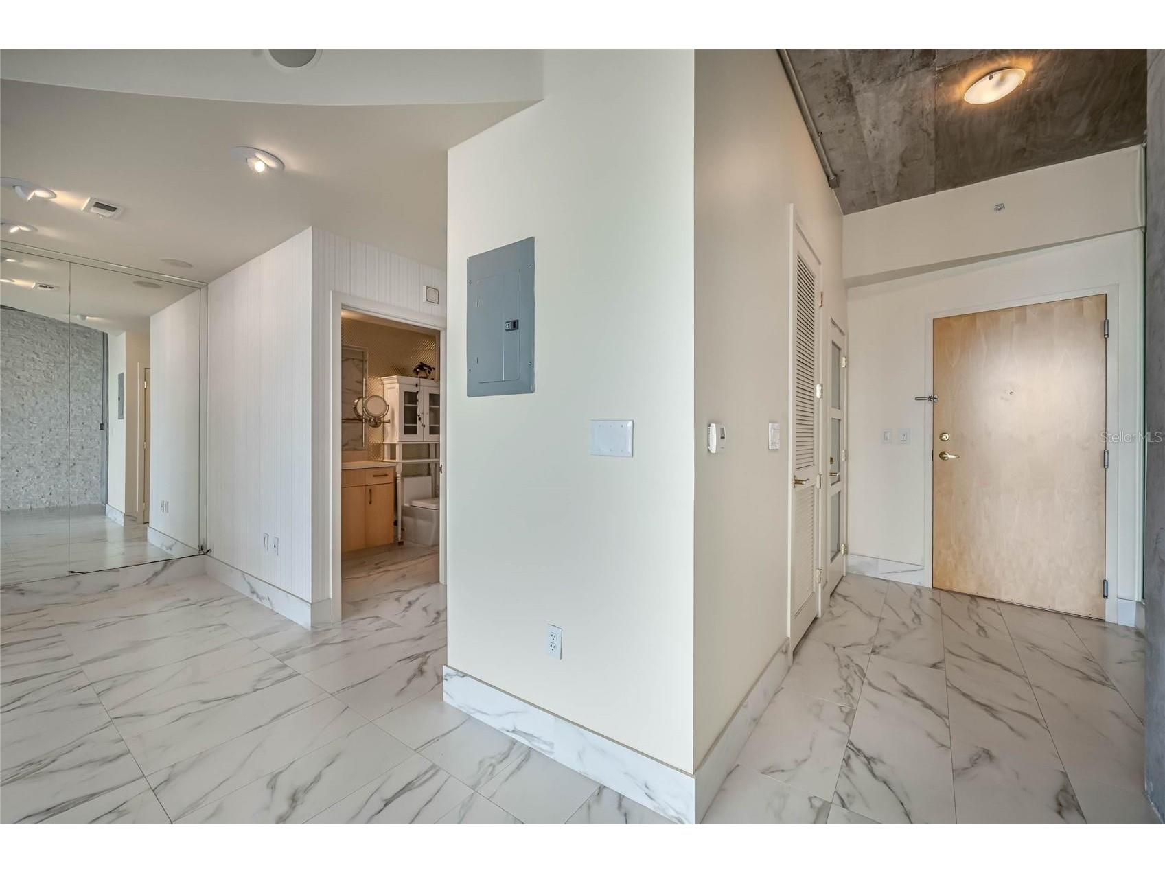 155 S Court Avenue #1507 Orlando FL 32801 O6383084 image2